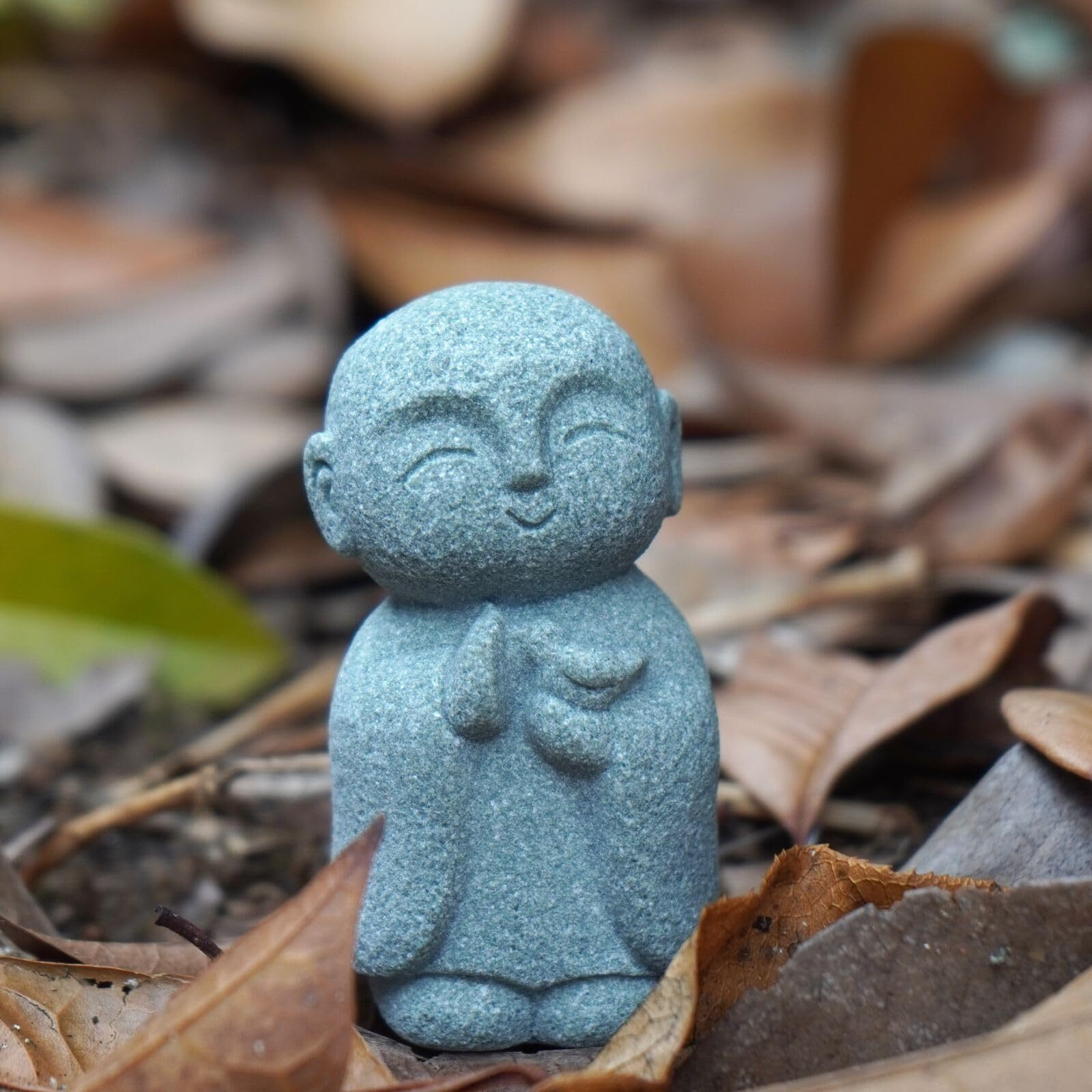 Owmell Japanese Jizo Monk Statue Praying  Buddha Jizo Statue Figurine Memorial Statue Aquarium Decoration For Garden Outdoor Ornament 2.6"" - Holding Bird