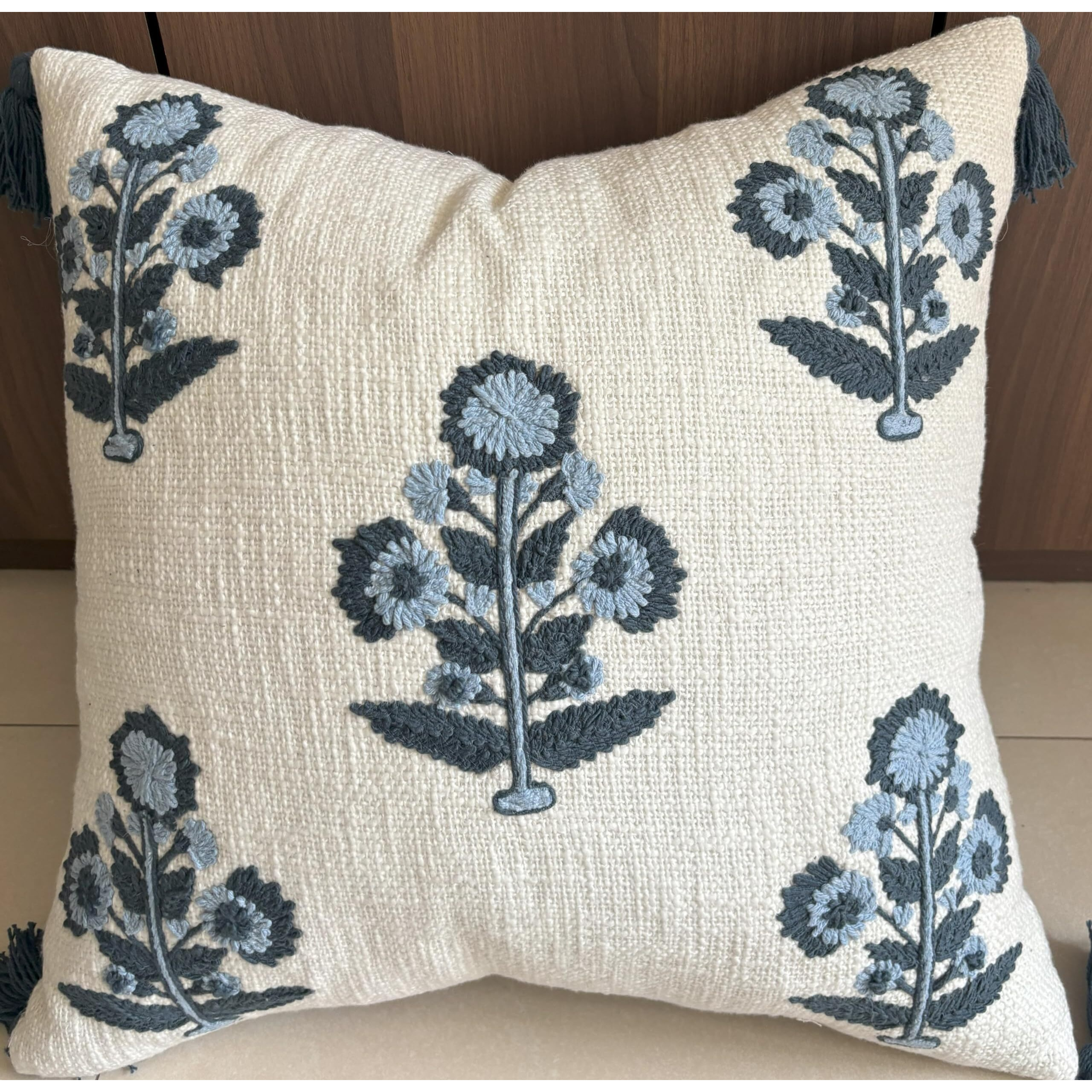 Yugtex Hand Embroidered Russell Motif Decorative Square Accent Throw Pillow Cover - Pillowcase For Living Room Sofa  Couch  Bedroom - Chair Cushion Cover - 20X20  Ivory