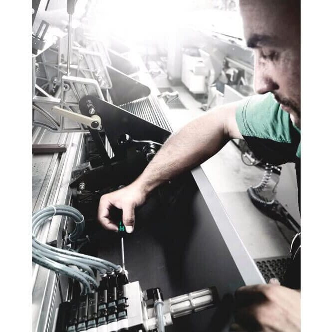 Wera 05118010001 Kraftform Micro 2035 Slotted Electronics Precision Screwdriver  3Mm Head  80Mm Blade Length