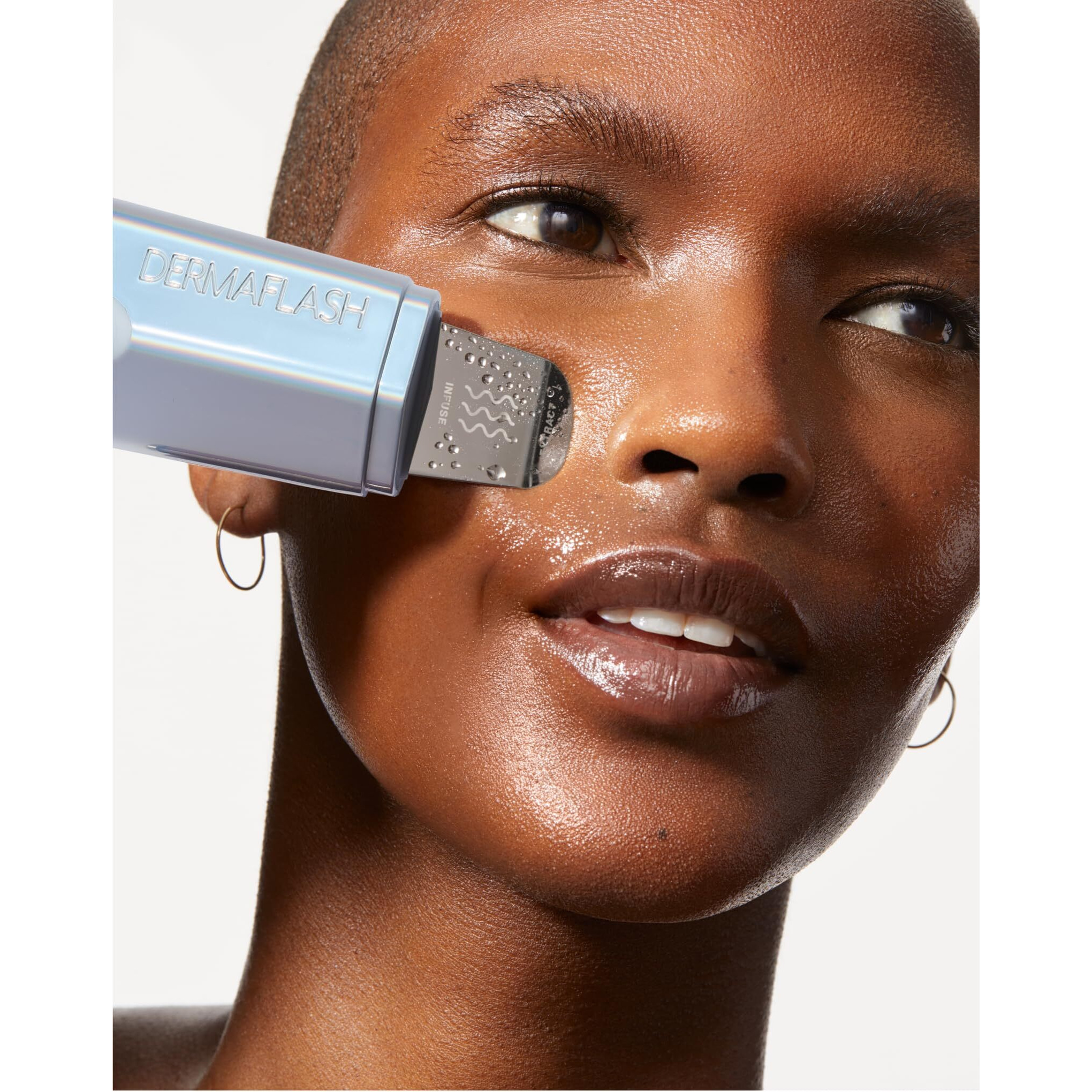 Dermaflash Dermapore+ Skin Care Device  Ultrasonic 2-In-1 Pore Extractor And Serum Infuser  Holiday Metallic