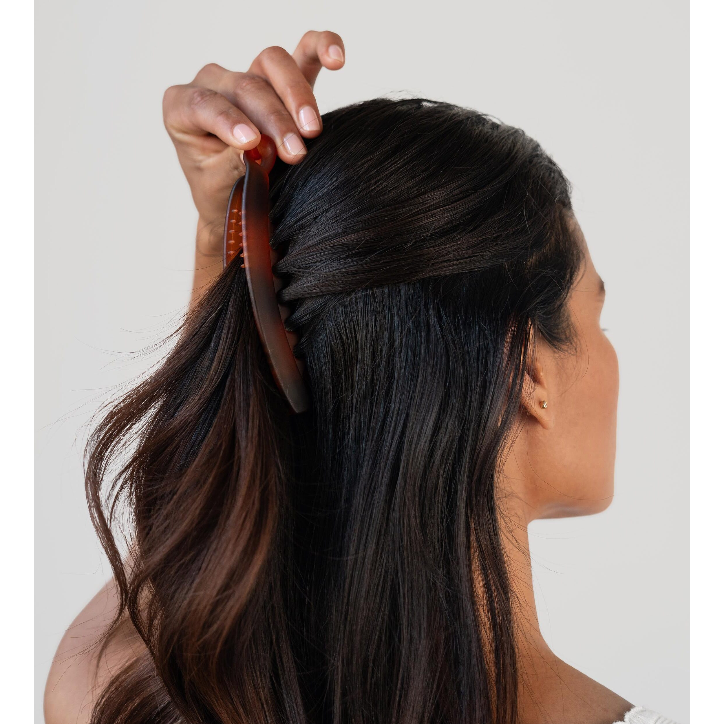 L. Erickson Zodia Banana Clip  Tortoise