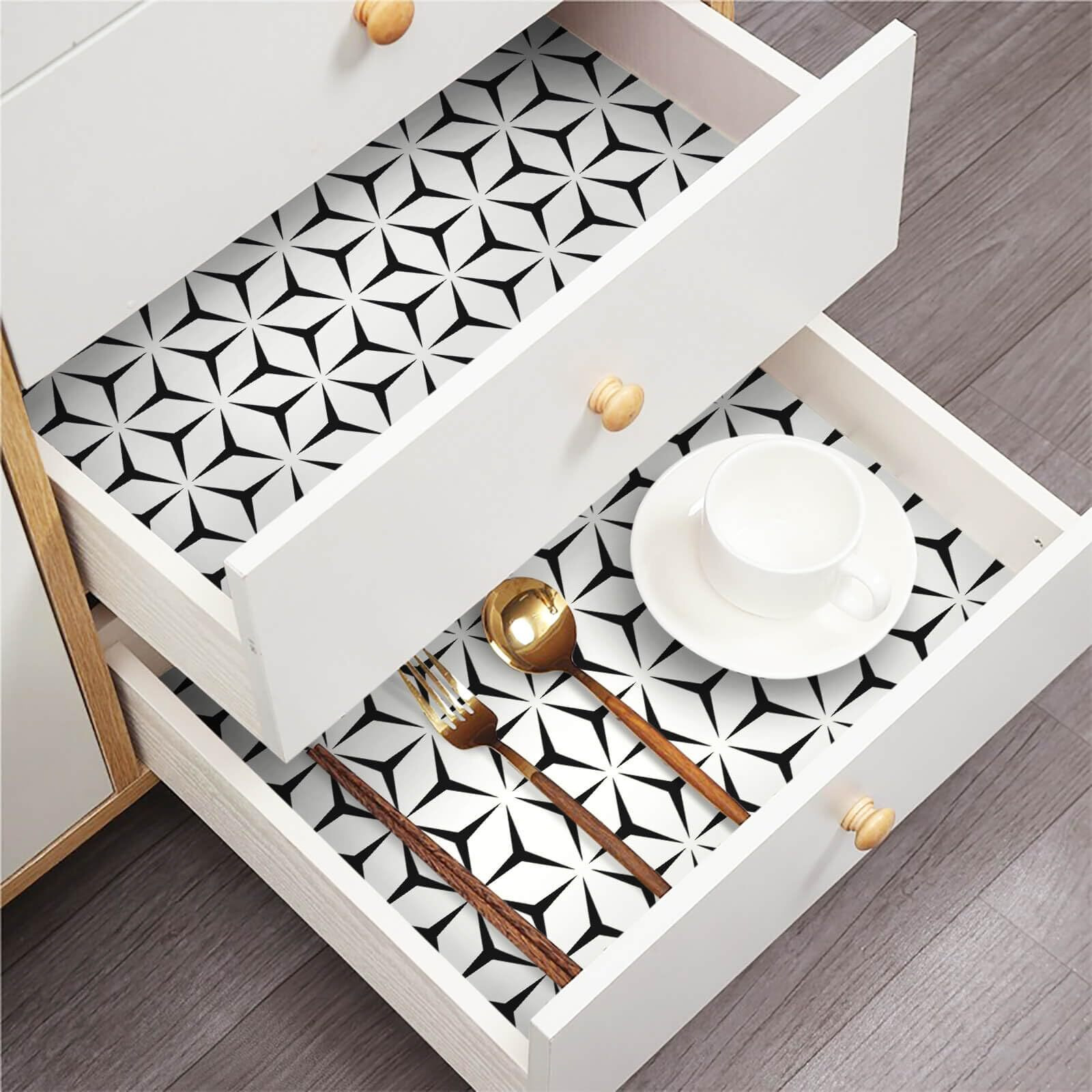 Heroad Wall Paper Peel And Stick Modern Black And White Wallpaper Peel And Stick Boho Geometric Contact Paper For Cabinets And Drawers Renter Friendly Self-Adhesive Removable Waterproof 17.7  X 118
