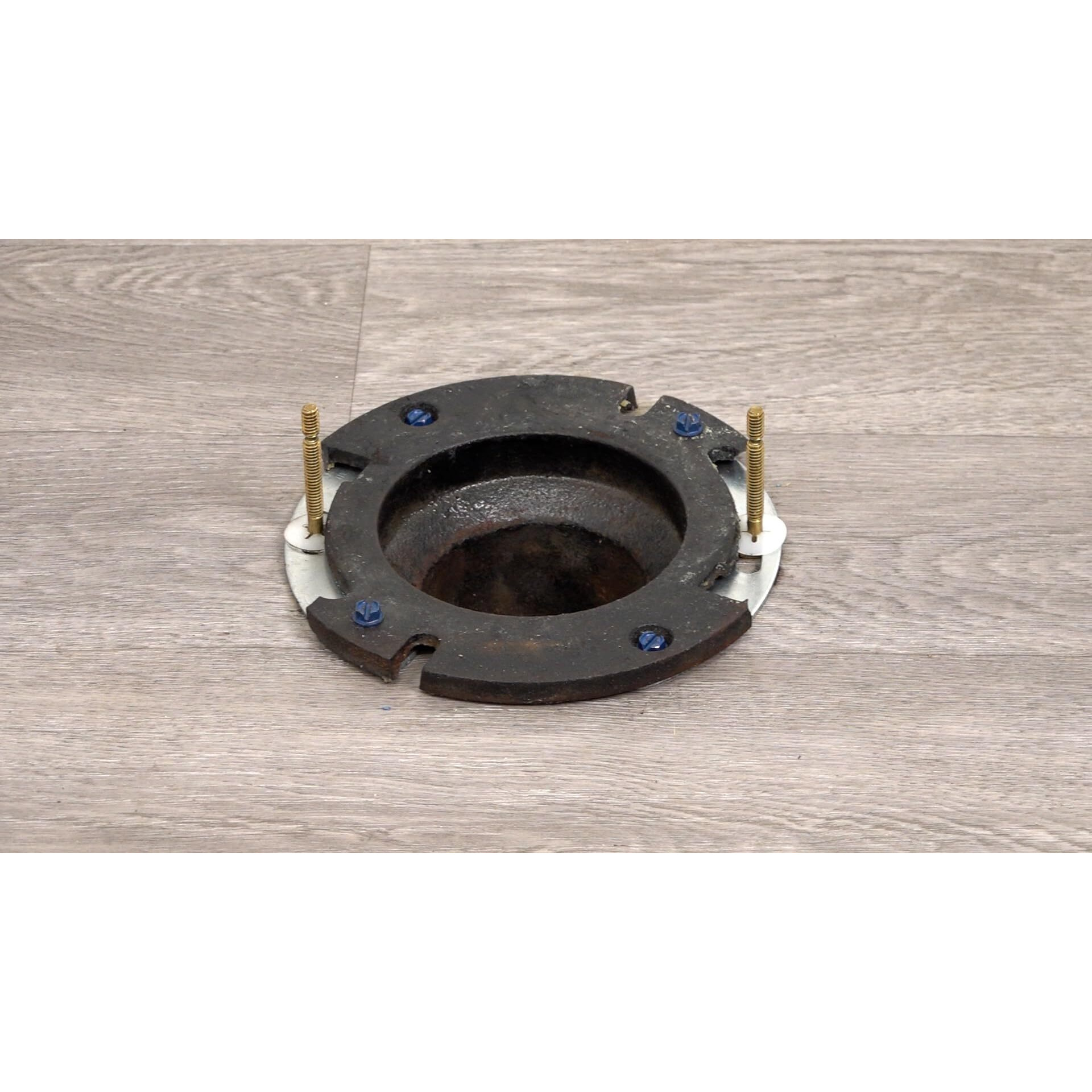 Fernco Fix-A-Flange Complete Universal Toilet Flange Water Closet Repair Kit