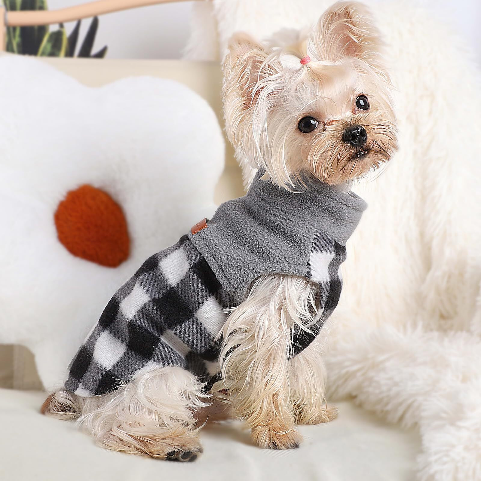 Samll Dog Sweater Fleece Plaid Dog Vest Warm Pullover Pet Sweater Soft Stretchy Fleece Vest Chihuahua Clothes Yorkie Clothes Turtleneck Puppy Winter Jacket (Plaid Black  Medium)