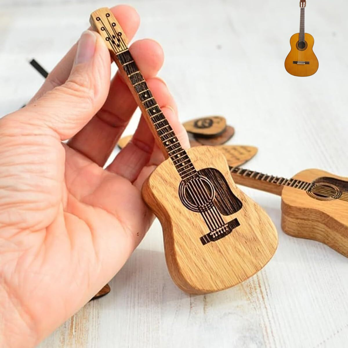 Chevixor Wooden Guitar Pick Box With Stand Guitar Pick Case With 3 Pcs Guitar Pick Holder Acoustic Guitar Pick Box Thin Guitar Picks  Small  Jt-B240525P