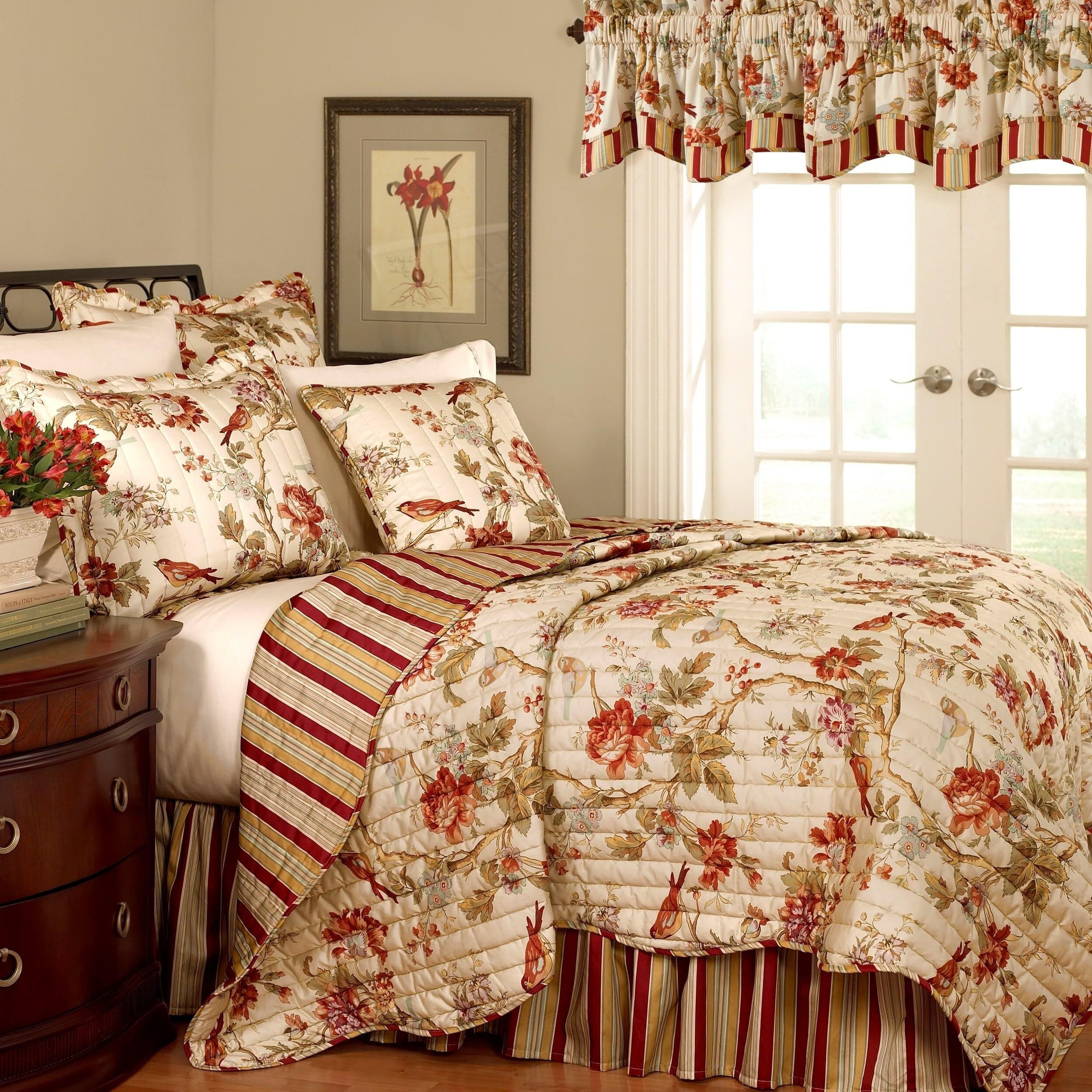 Waverly Charleston Chirp Modern Farmhouse Floral 4-Piece Reversible Quilt Bedspread Set  King  Papaya