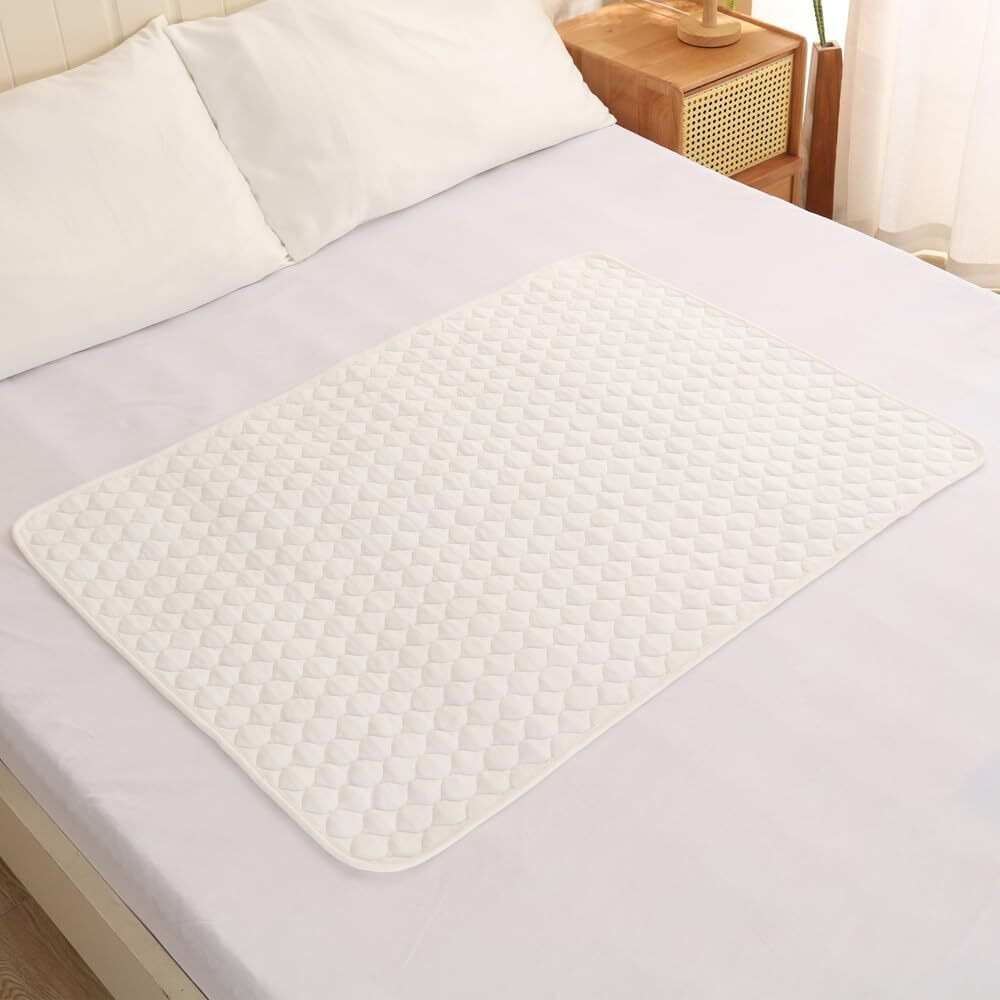 Bluesnail Washable Underpads Super Absorbent And Waterproof Bed Pds  Portable And Reusable Incontinence Pads For Toddler Adults Elderly And Pets (31"" X 40"" Pack Of 2)(White)