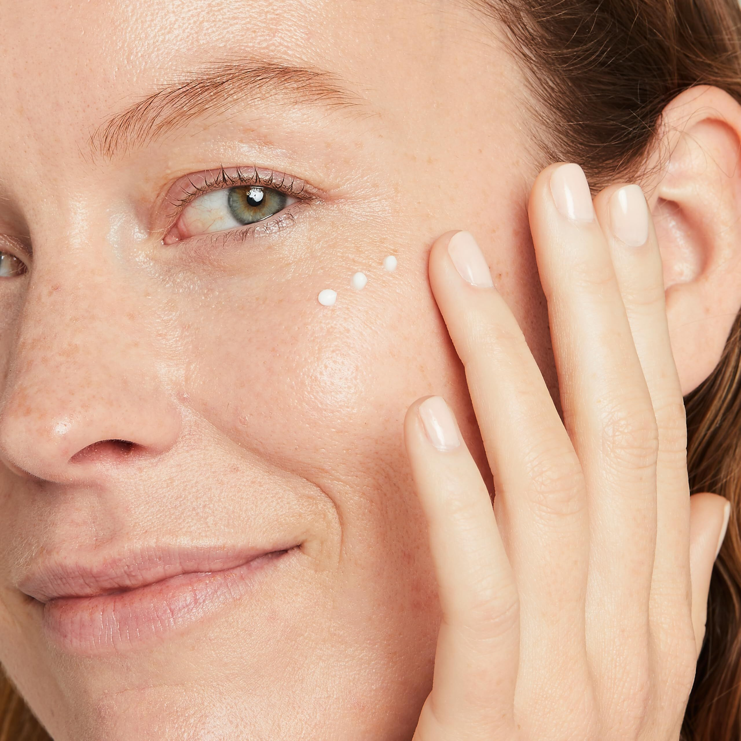 No7 Restore & Renew Multi Action Eye Cream - Skin Renewing Under Eye Cream For Puffiness And Dark Circles - Eye Moisturizing Brightening Cream For Anti-Wrinkles + Skin Firming (15Ml)