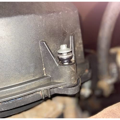 Can-Am Outlander Renegade 400 500 650 800 Clutch Cover M6 Screw Bolts (Six) - 420440561