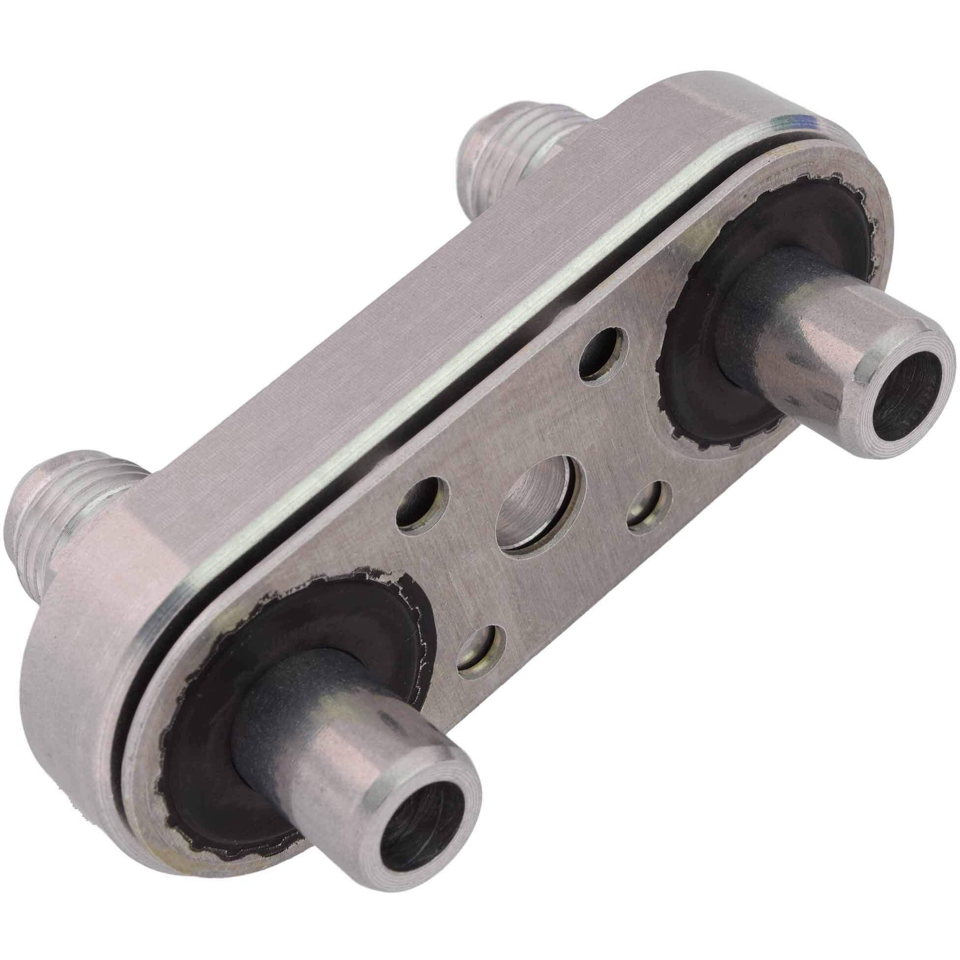 Ict Billet Transmission Cooler Line Adapter Plate With Gasket 6An Fittings Compatible With 6L80E 6L90E 8L90E Factory Oil Seal Line Connector For Custom Braided Hose Set 551121-6An