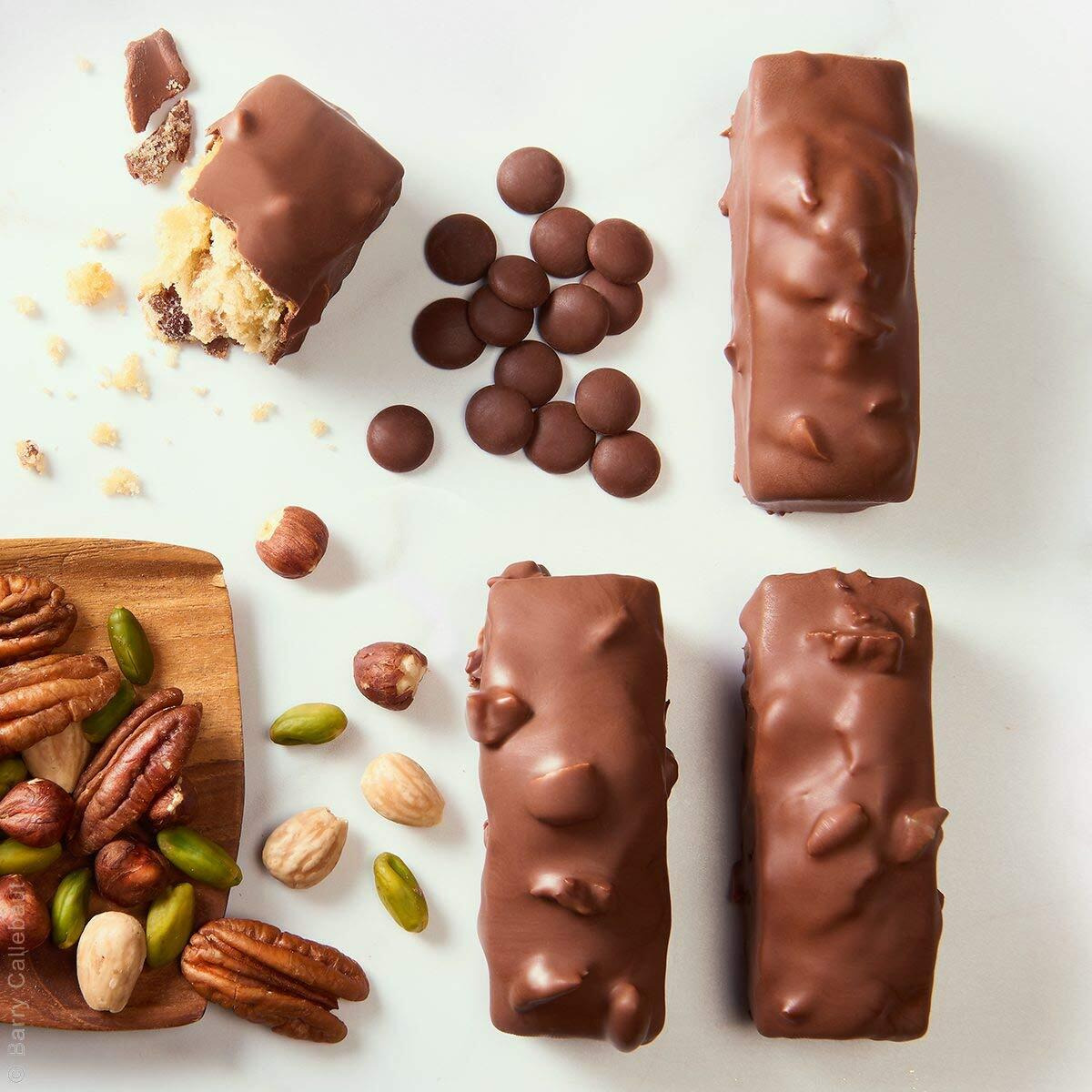 Callebaut Recipe No. 823 Finest Belgian Milk Chocolate With 33.6% Cacao, 20.8% Milk, 5.51 Pound