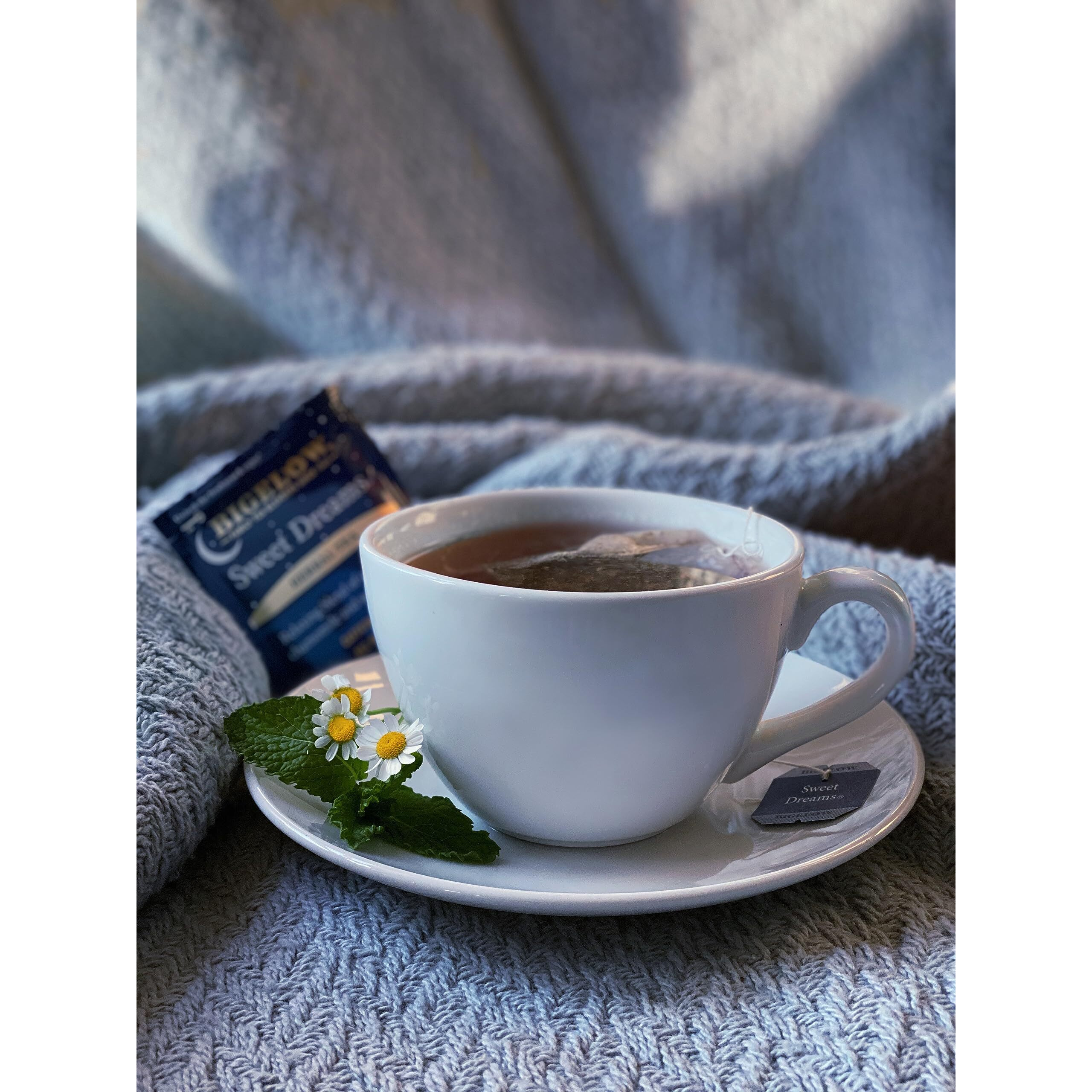 Bigelow Tea Sweet Dreams Herbal Tea, Caffeine Free Tea With Chamomile And Mint Herbs, 20 Count Box (Pack Of 6), 120 Total Tea Bags