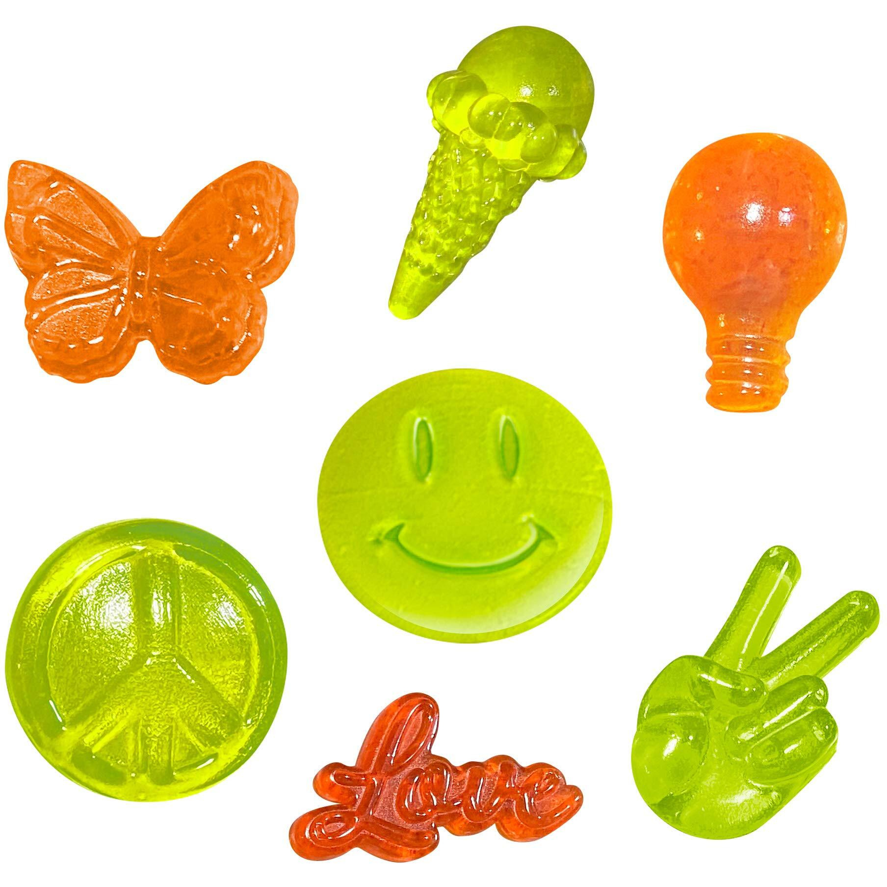 Thames & Kosmos Groovy Glowing Candy Lab Stem Kit | Make Glow-In-The-Dark Candies, Ice Cubes | Explore Luminescence & Chemistry Of Gummies | Cool Shapes, Flavors, Safe To Eat | Includes Led Flashlight