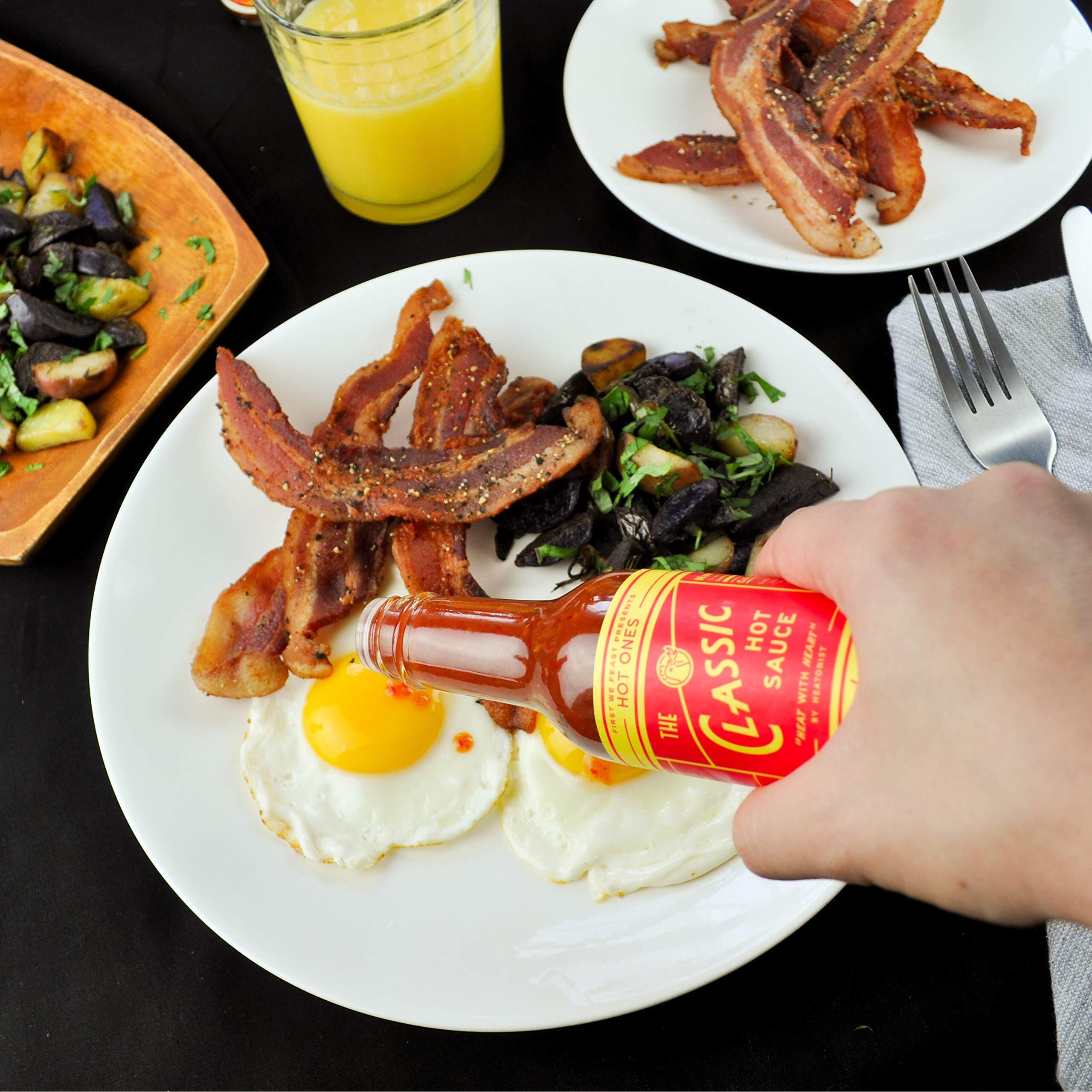 Hot Ones The Classic Hot Sauce Made With Natural Ingredients & Strong Flavors From Organic Chile De Arbol Peppers, 5 Fl Oz Bottle (1-Pack)