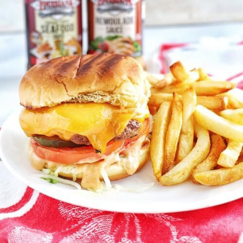 Louisiana Fish Fry Cajun Seasoning - Flavorful And Versatile All-Purpose Seasoning (Pack Of 4) - Perfectly Spiced For Meat, Fish, Vegetables, Soups, Salads And More - Ideal For Grilling, Roasting, Sauteing Your Favorite Dishes