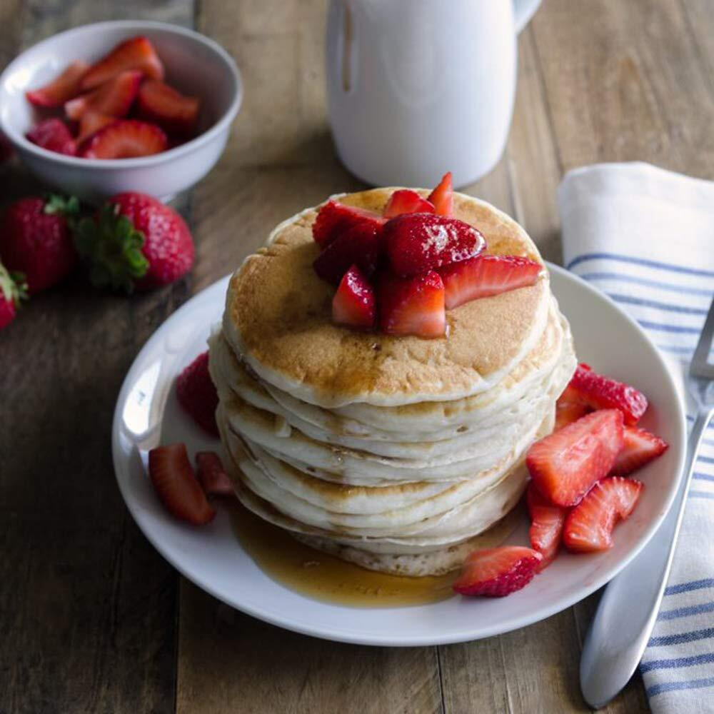 Bobs Red Mill Pancake And Waffle Flour, Buttermilk, 26 Oz