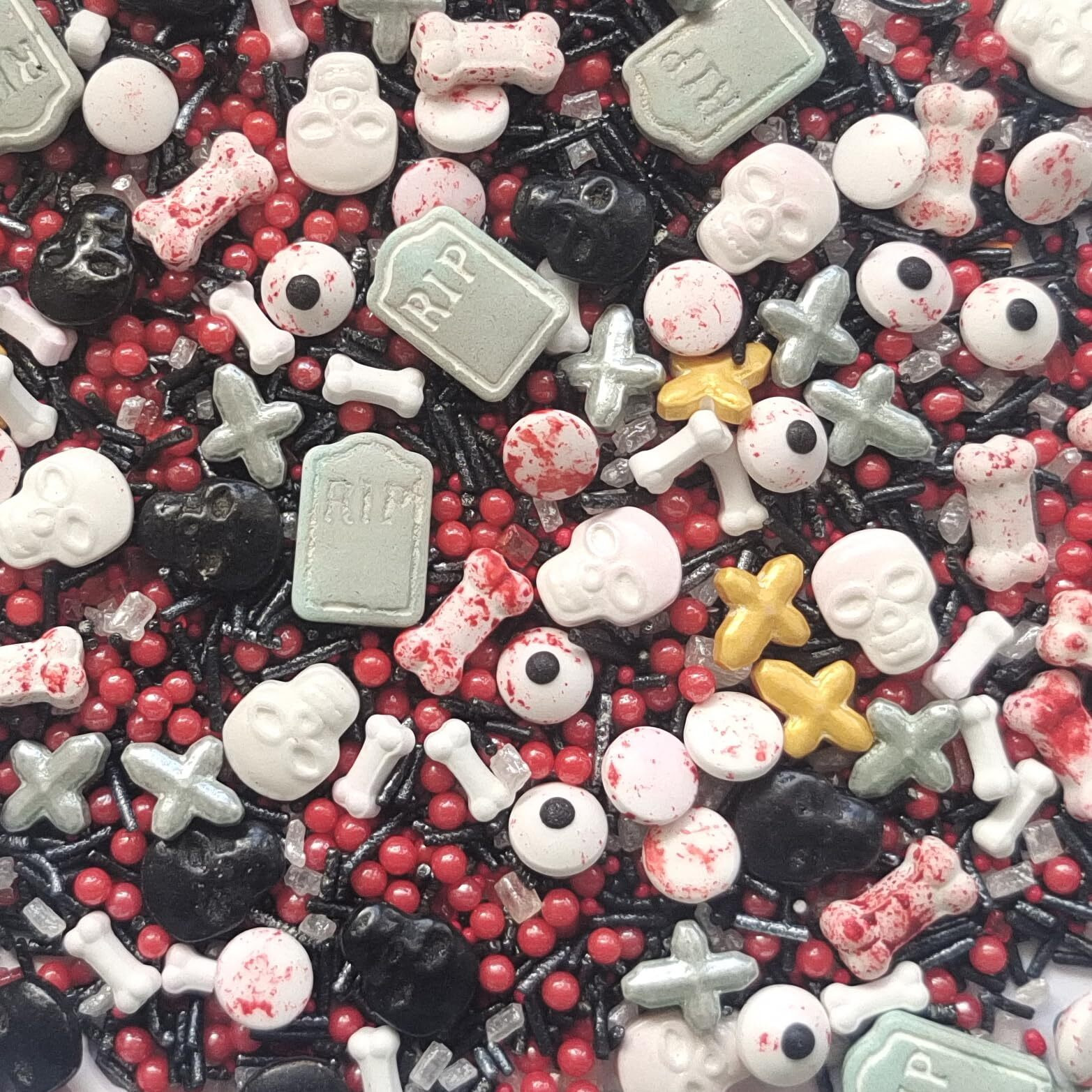 1 Bottle Edible Bloody Eyeball And Bones Mixing Sprinkles 3.53Oz/ 100G | Edible Cake Cupcake Sprinkles For Decorating | Cookie And Ice Cream Topper Decorations Halloween Sprinkles