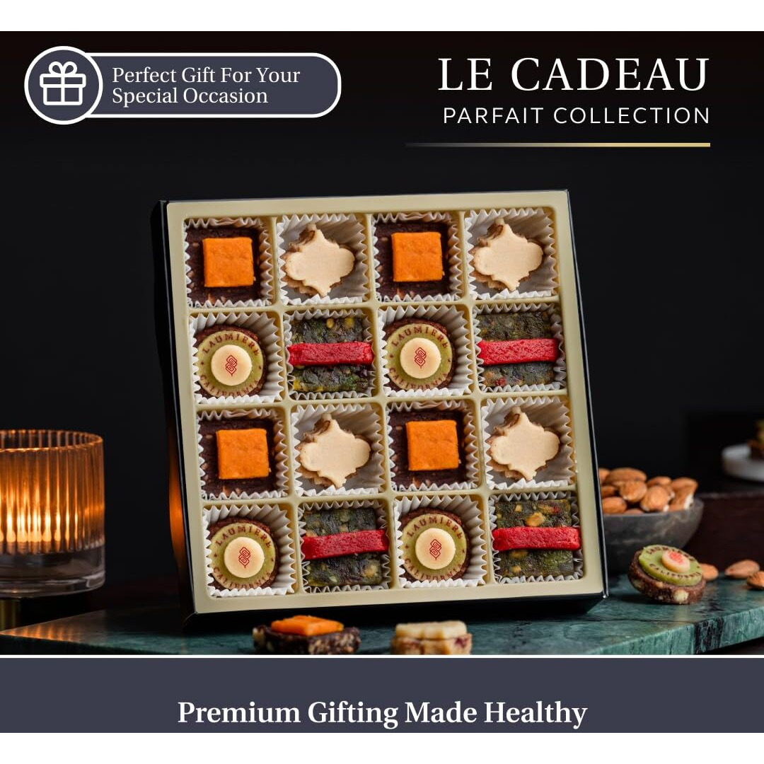 Laumiere Gourmet Fruits - Le Cadeau Parfait Collection Square (16 Pcs) - Gift Dried Fruits And Nuts Basket - Gluten Free - No Added Cane Sugar