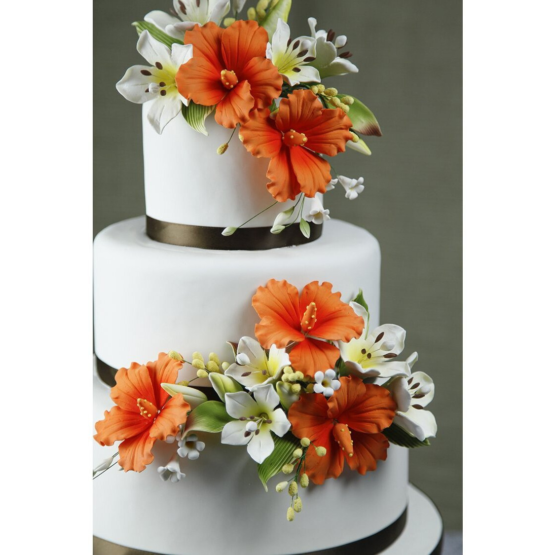 Global Sugar Art Hibiscus Sugar Cake Flowers, Orange With Deep Orange, Hawaiian Cake Flower Large 3 Count By Chef Alan Tetreault.