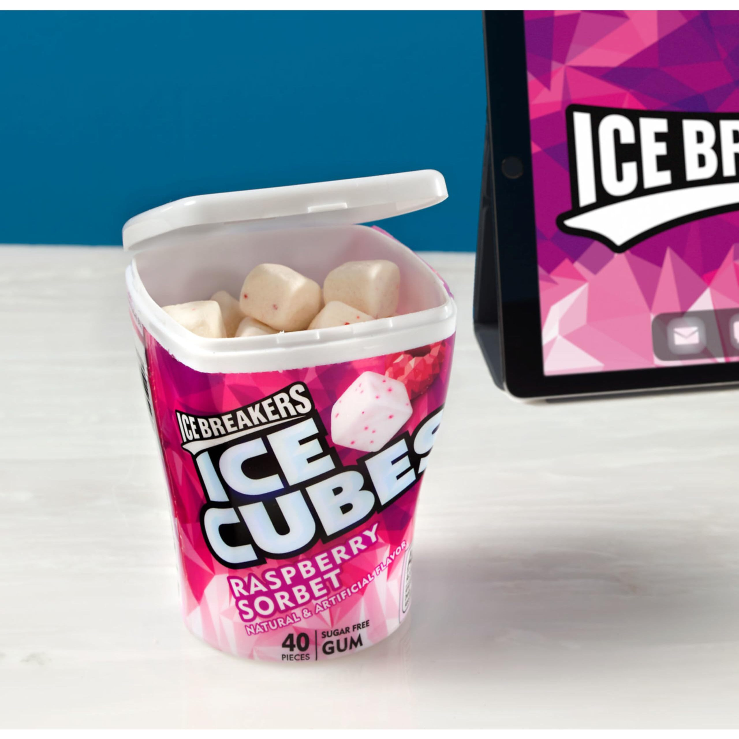 Ice Breakers Ice Cubes Raspberry Sorbet Sugar Free Chewing Gum Bottles, 3.24 Oz (6 Count, 40 Pieces)