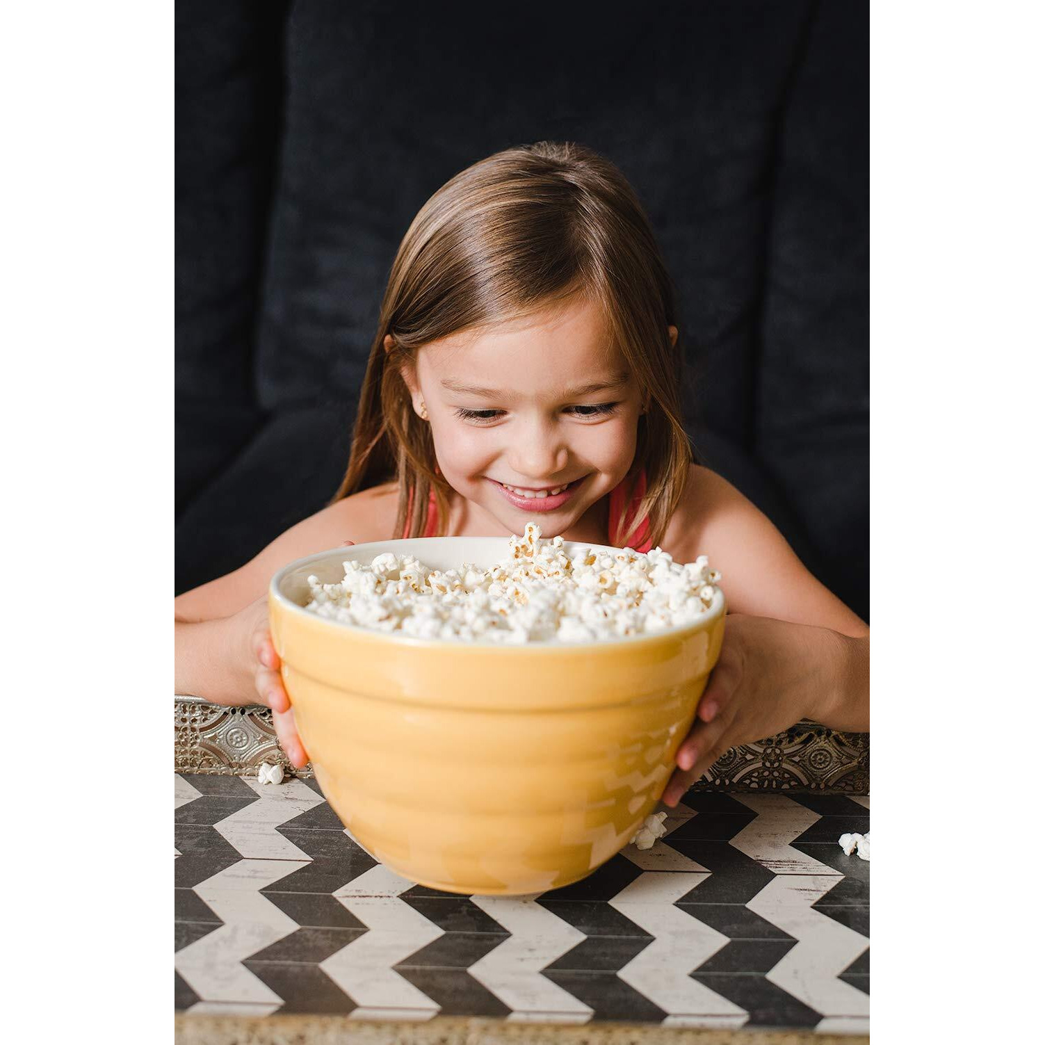 Amish Country Popcorn | 2-2 Lb Bags | 2 Lb Bag Red Popcorn Kernels & 2 Lb Bag Midnight Blue Popcorn Kernels | Old Fashioned, Non-Gmo And Gluten Free