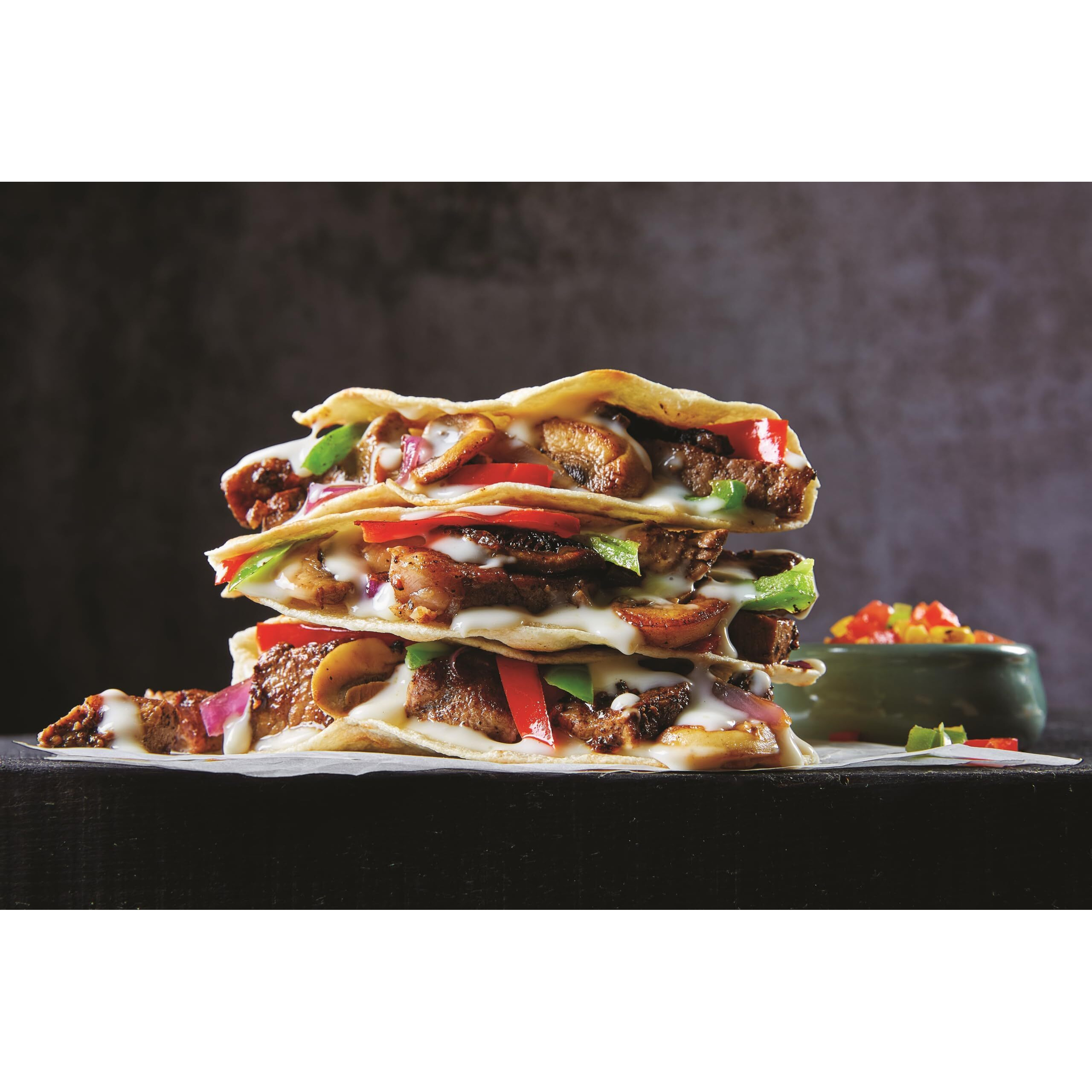 Chef-Mate Que Bueno White Queso And Nacho Cheese Sauce, Canned Food, 6 Lb. 10 Oz (10 Bulk Can)