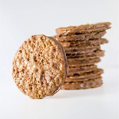 Desserts On Us, Inc. - Laceys Milk Chocolate Macadamia Nut Toffee Wafer Cookies - 8 Oz