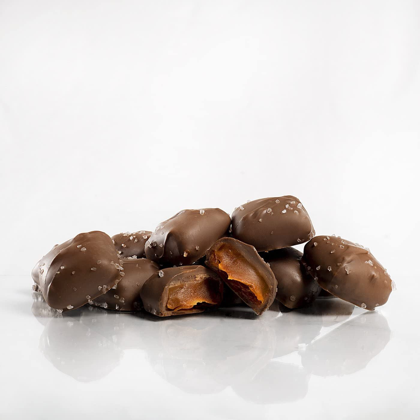 Sanders Fine Chocolate Milk Chocolate Sea Salt Caramel Pouch - 7 Ounce