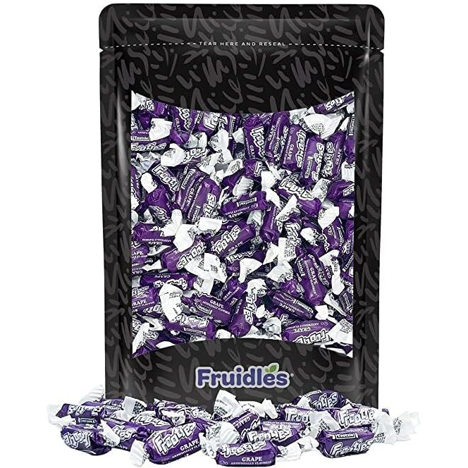Fruidles Tootsie Roll Original Grape Twist Midgees, Peanut-Free, Gluten-Free, Kosher Certified, Individually Wrapped, Approx. 140 Count (2 Pounds)
