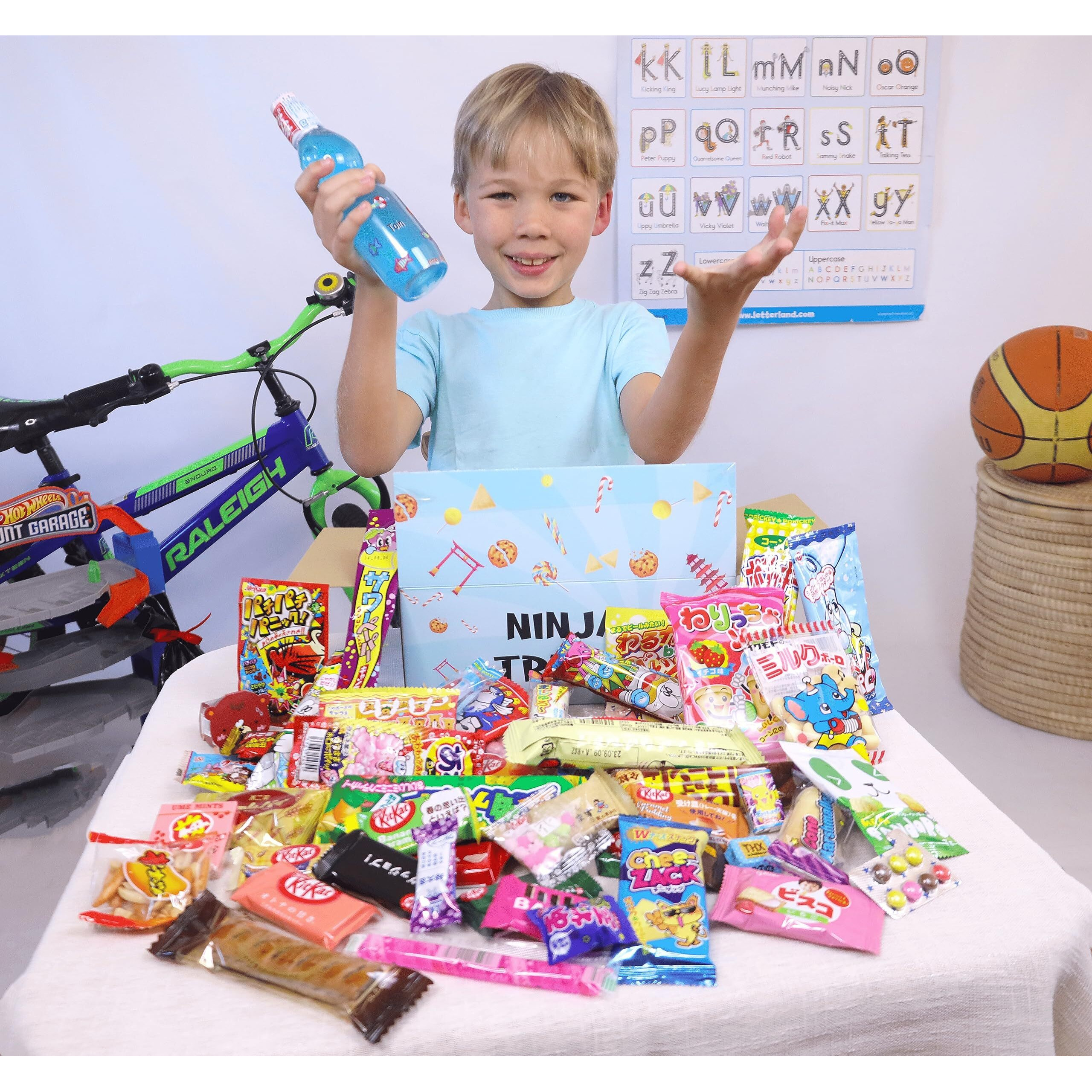51 Japanese Snacks Box 40 Japanese Candy And 10 Japanese Kitkat Assortment 1 Ramune Bottle