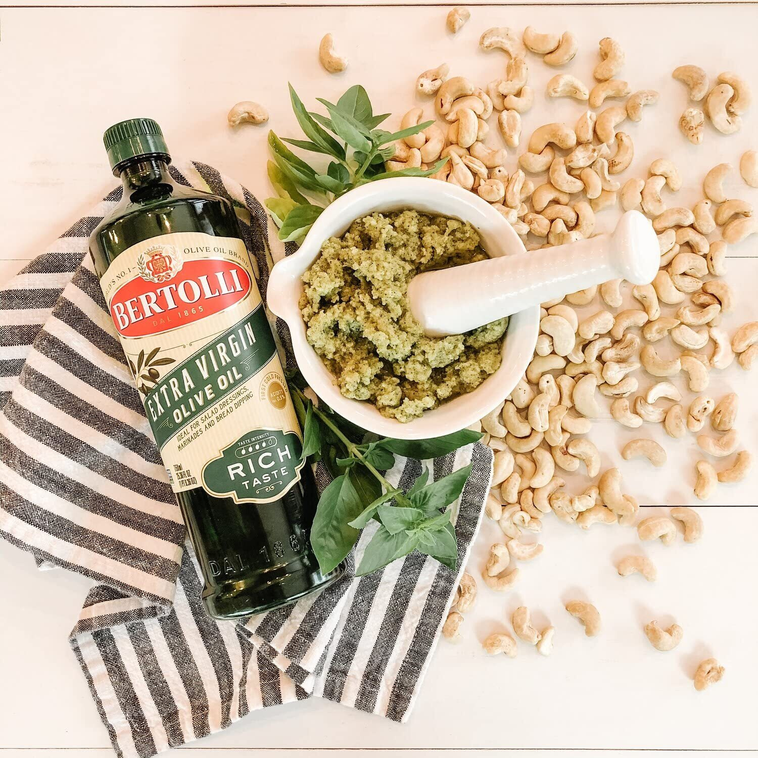 Bertolli Olive Oil, Extra Virgin Rich, 25.5 Fl Oz