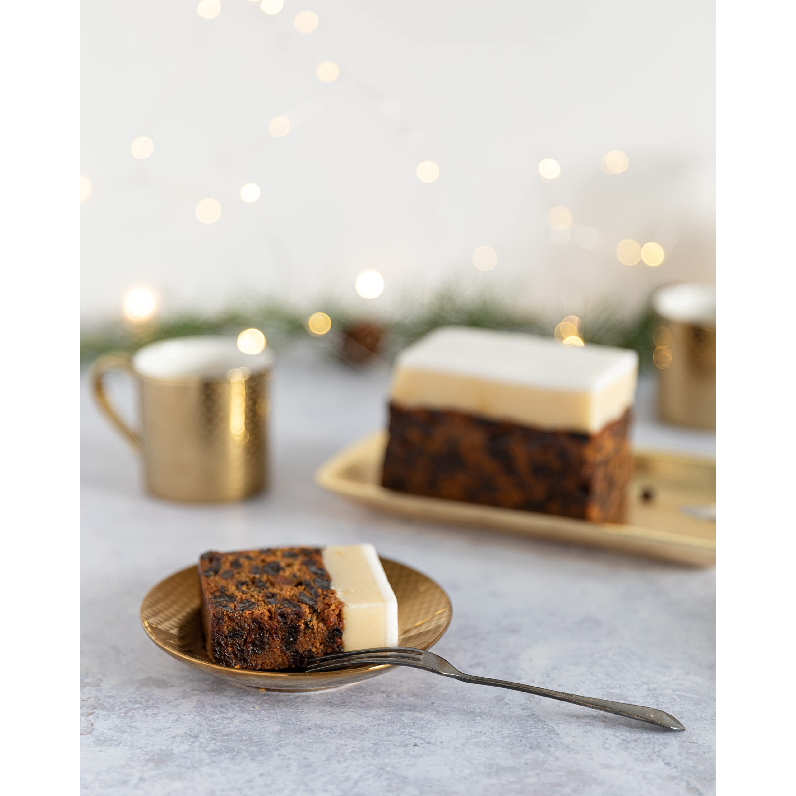 Walker's Shortbread Strathspey Rich Holiday Fruit Cake, Luxury Holiday Treat, 17.6 Oz Box