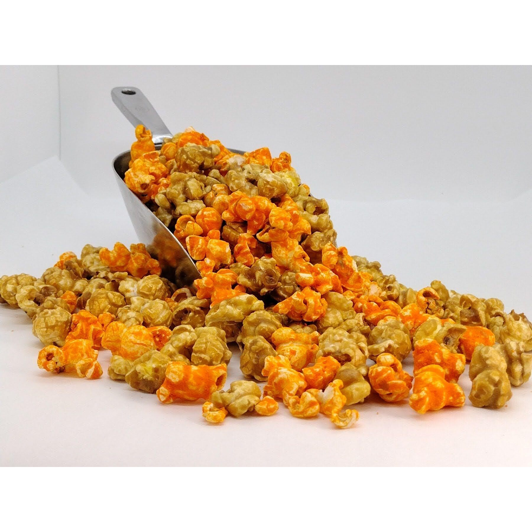 Ren  Es Mix Gourmet Popcorn - Mix Of Brown Sugar Caramel Crunch Corn, Wisconsin Cheddar Cheesy Corn - An Indulgent, Crispy, Cheesy, Sweet Popped Fresh, Handmade, Chicago Style Snack Or Gift - 1.1 Gallon Plastic Bucket Tin.