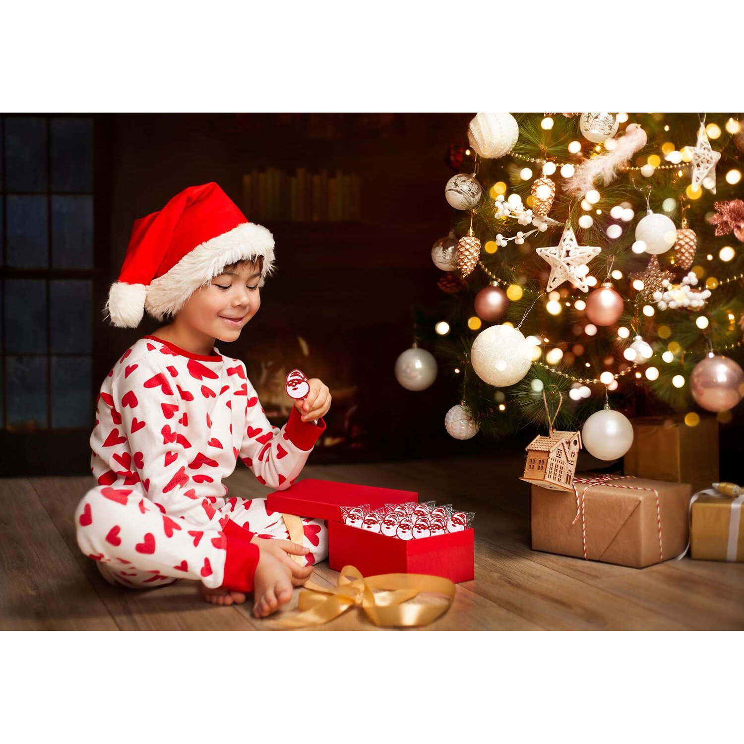 Fruidles Christmas Santa Clause Lollipop, Mixed Fruit Flavor, Made In Brazil, Individually Wrapped, 15G Pops, Approx. 30 Pops Pound (1 Pound)