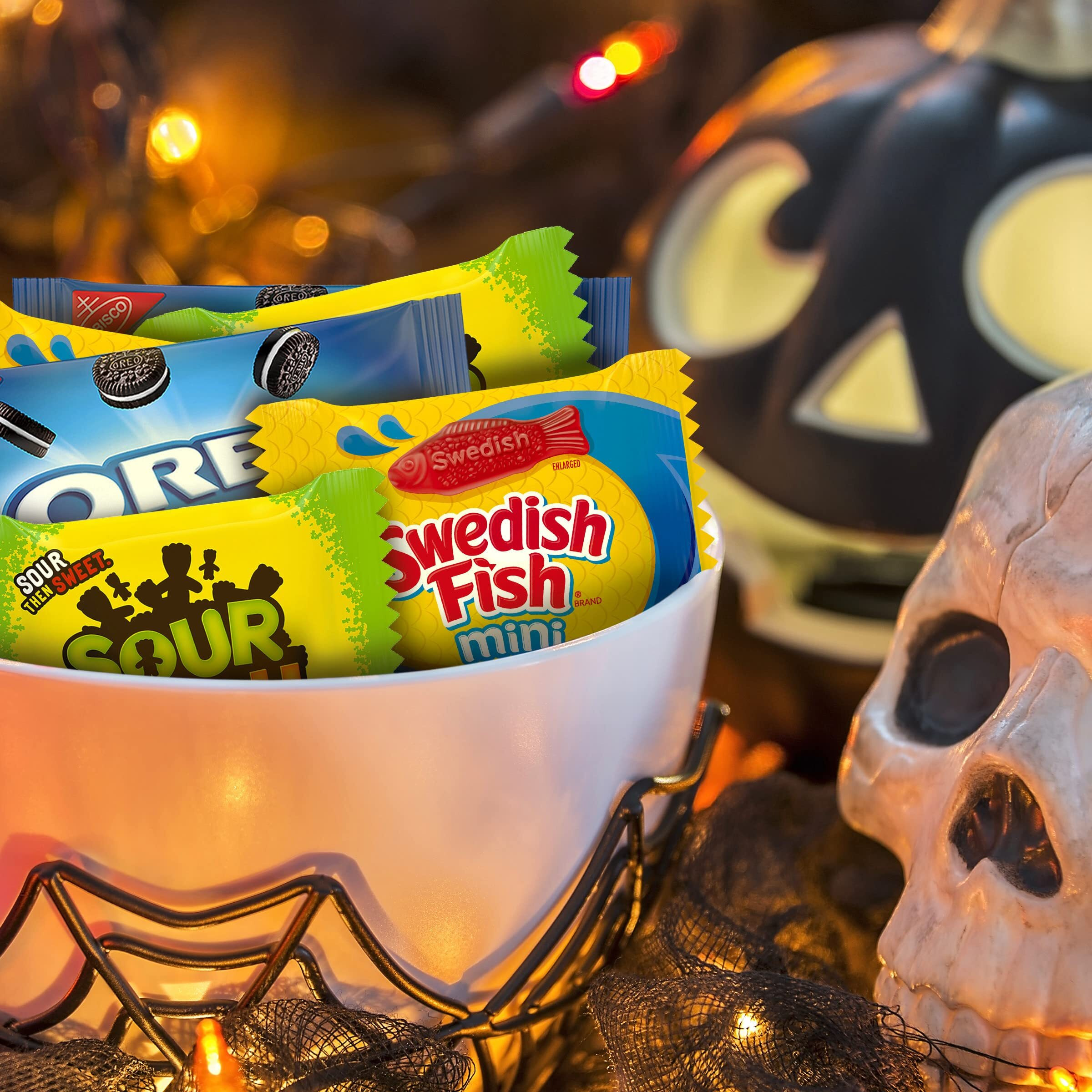 Sour Patch Kids, Oreo Mini Chocolate Sandwich Cookies & Swedish Fish Mini Halloween Candy Variety Pack, Bulk Candy, 65 Trick Or Treat Bags