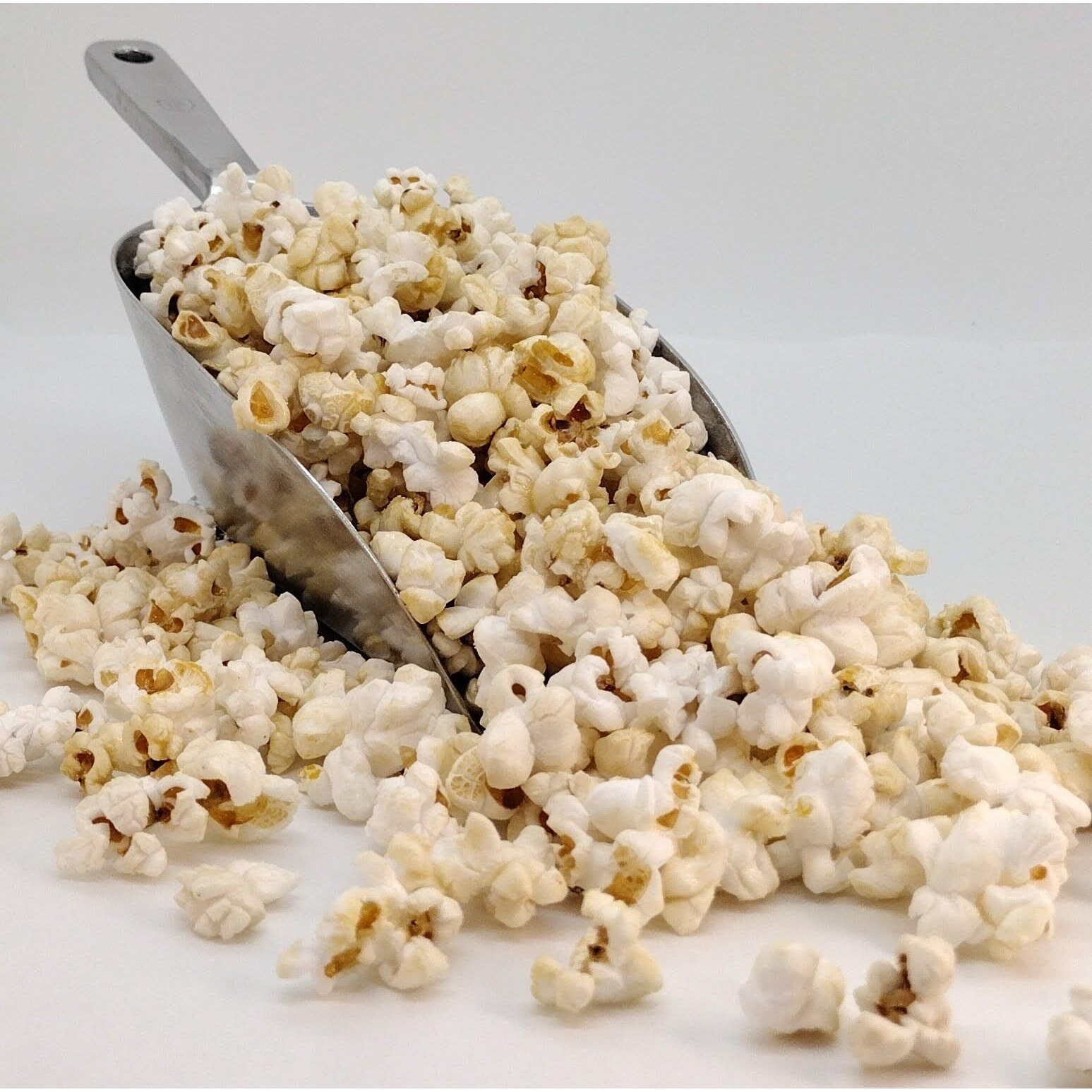 Ren  Es Kettle Korn Gourmet Popcorn - Sugar Sweet, Salted Lightly A Delightful, Crispy, Sweet Popped Fresh, Handmade Delightful Snack Or Gift In 1.1-Gallon Plastic Bucket Tin.