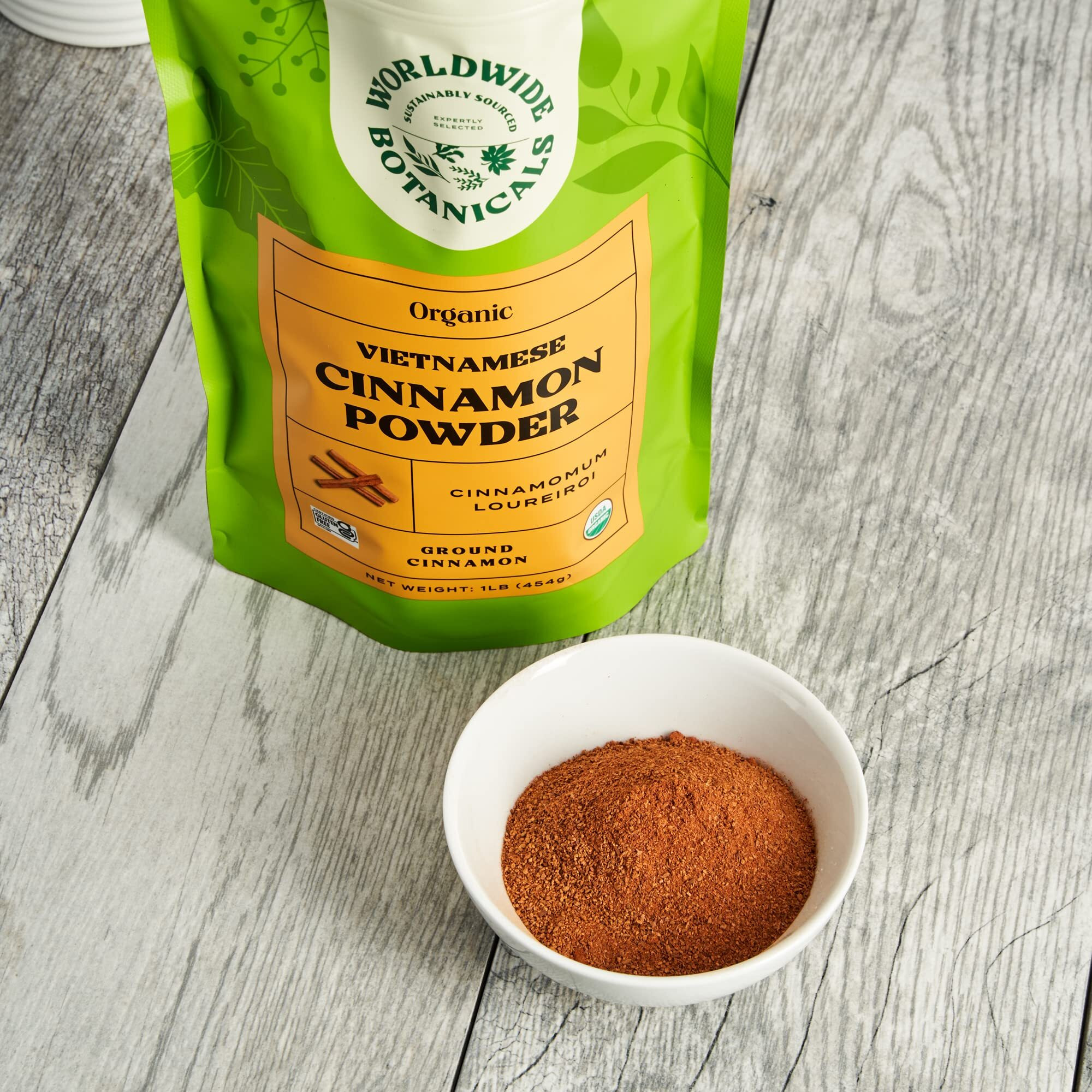 Worldwide Botanicals Organic Cinnamon Powder - Premium Ground Cinnamon Spice - 100% Pure Vietnamese Cinnamon | Sustainably Harvested In Wild Forests | Kosher, 1 Pound (16 Ounces)