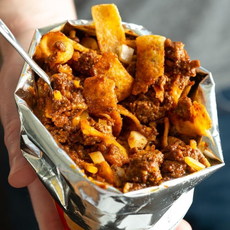 Wick Fowler's 2-Alarm Chili Kit, Texas Style Chili Seasoning Mix With Individual Packs Of Spices, 3.3Oz Box (Pack Of 2)