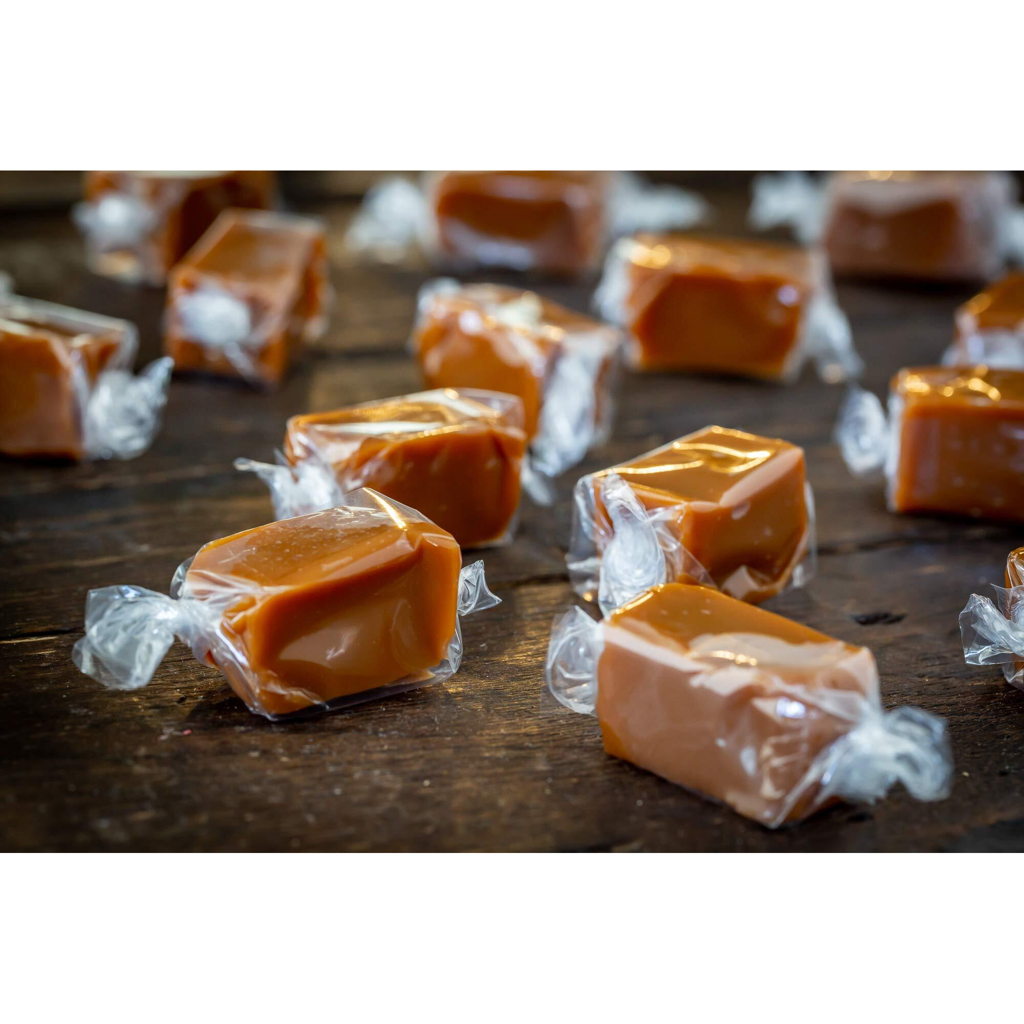 Blue House Soft And Chewy Handcrafted Gourmet Caramel Candies, Gift Boxed (Original Caramels),1 Pound