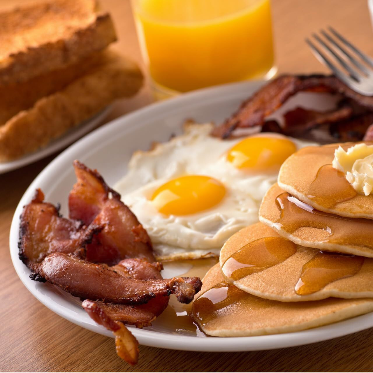 Hi Mountain Bacon Seasoning | Sticky Bun Blend | Elevate Your Bacon | Season Your Bacon Before Cooking | Caramel, Brown Sugar & Butter Create A Decadent Sweetness | Pork, Venison, Deer (5.9Oz)