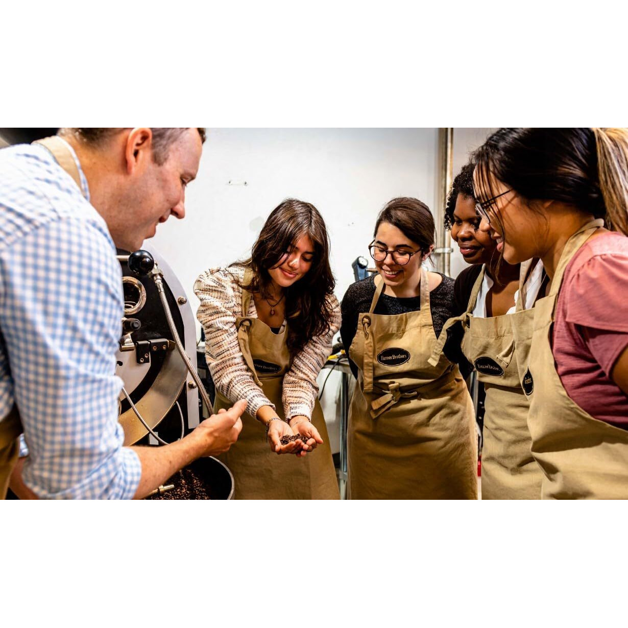 Farmer Brothers Coffee, Whole Bean Coffee, 5Lb, Replaces 1388 (One Bag, Signature Arabica)