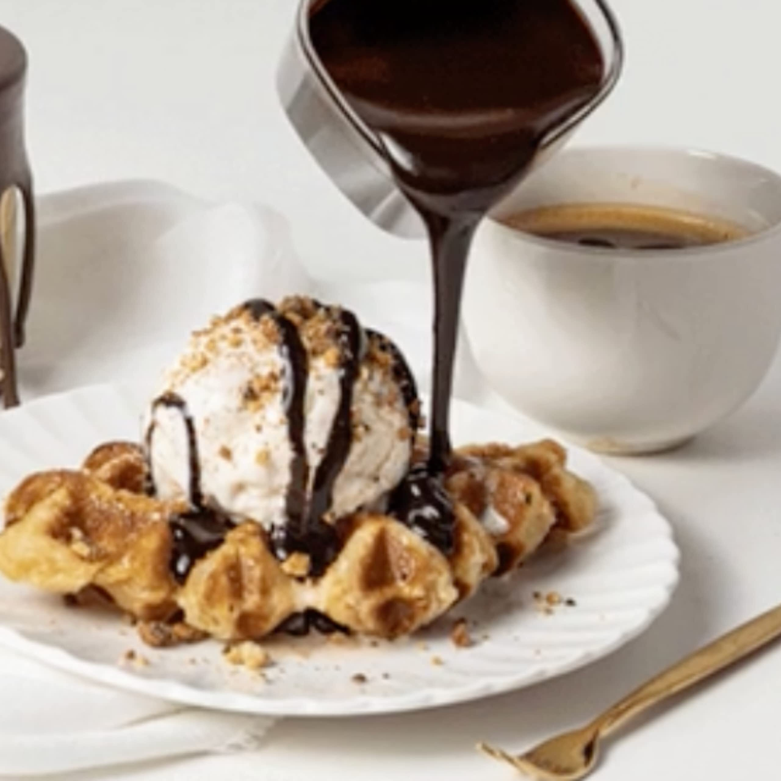 Coop's Mocha Hot Fudge All Natural Cold Brew Mocha Hot Fudge Gluten Free Toppings For Icecream, Desserts And Coffee - 10 Ounce