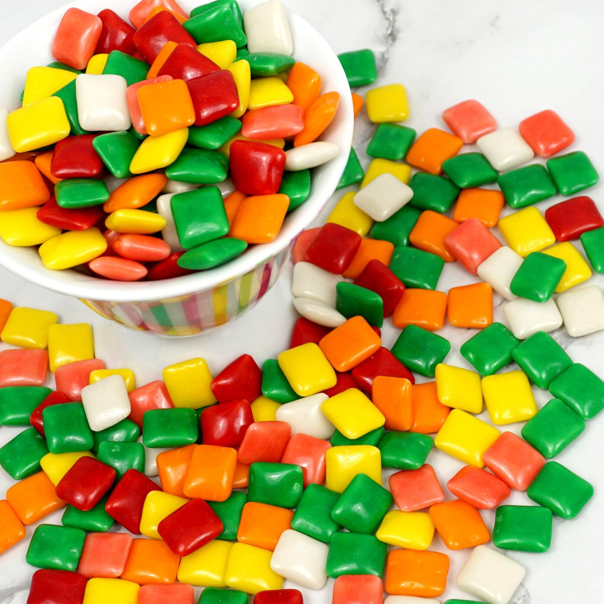 Chiclets Gum Original - 4 Pound Bag (Approx 1520) Gum Assorted Flavors - Bubble Gum Machine Refill - Bulk Candy - Chewing Gum Bulk