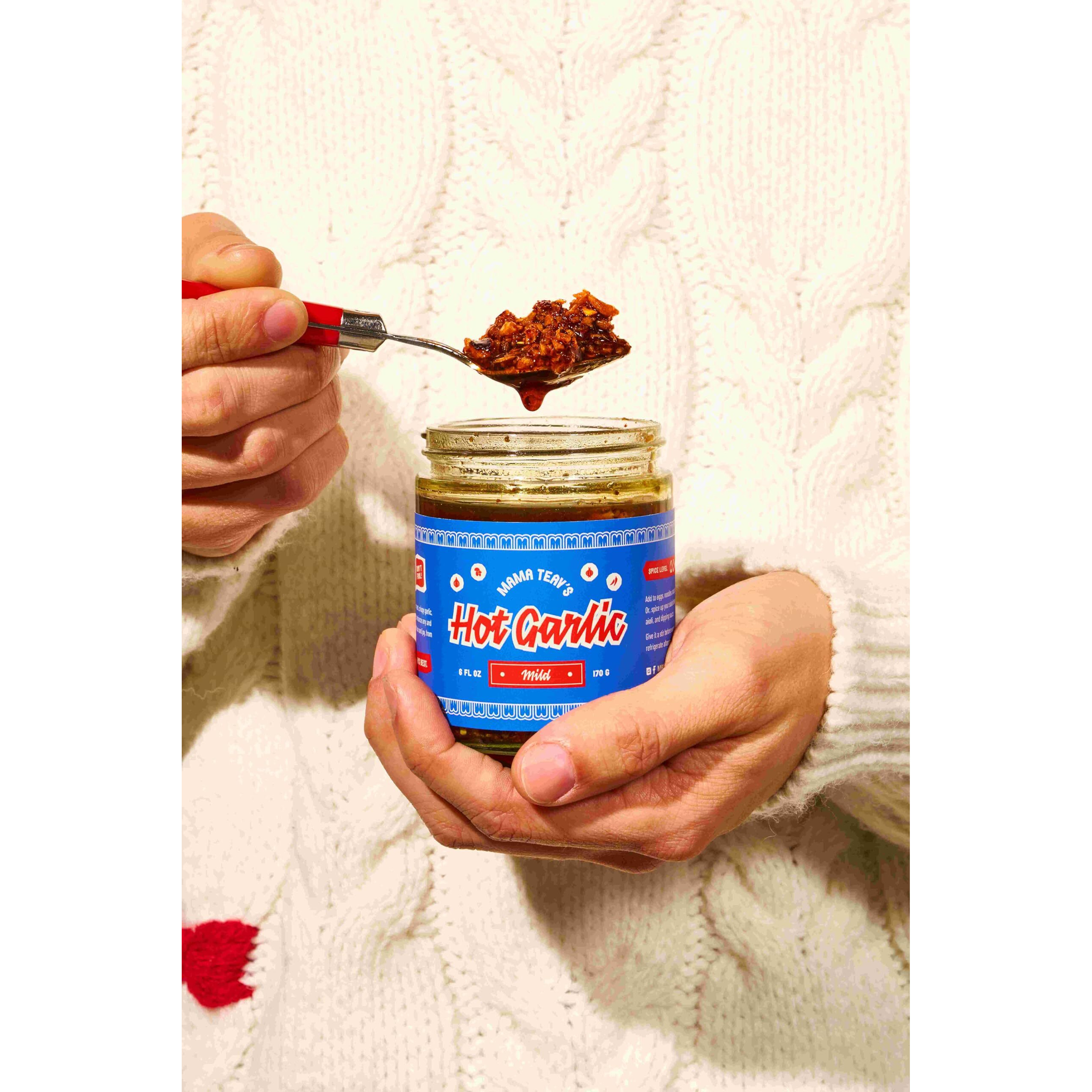 Mama Teav's Hot Garlic Chili Crisp - Mild Spice Umami Crunchy Chili Oil Condiment - All Natural Vegan Healthy - Cold-Pressed Grapeseed Oil - 6Oz