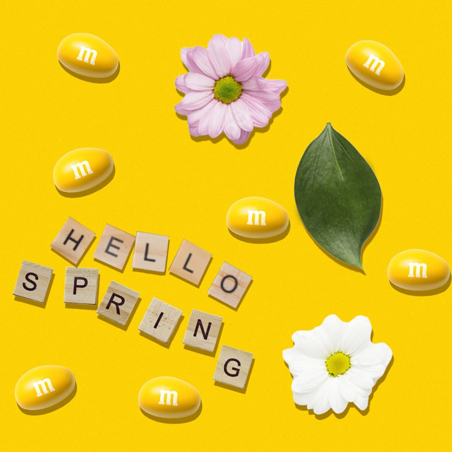 M&Ms Peanut Yellow Chocolate Candy - 2Lbs Of Bulk Candy In Resealable Pack For Candy Buffet, Birthday Parties, Theme Meetings, Candy Bar, Sweet Stuff For Diy Party Favors Or Edible Decoration