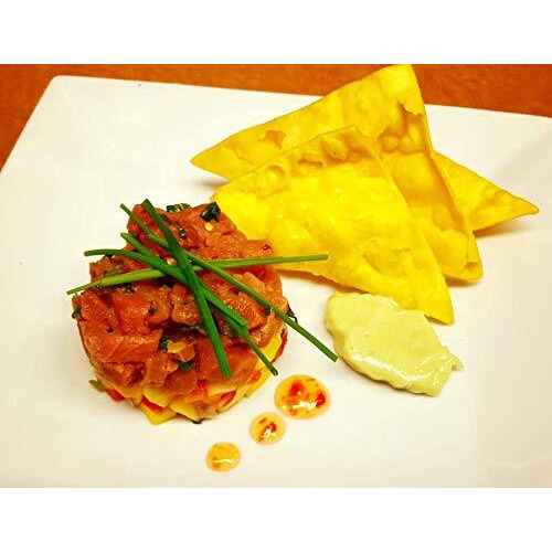 Pineapple Sweet Chili Sauce In A 25 Oz. Squeeze Bottle Used In Phillips Seafood Restaurants Worldwide