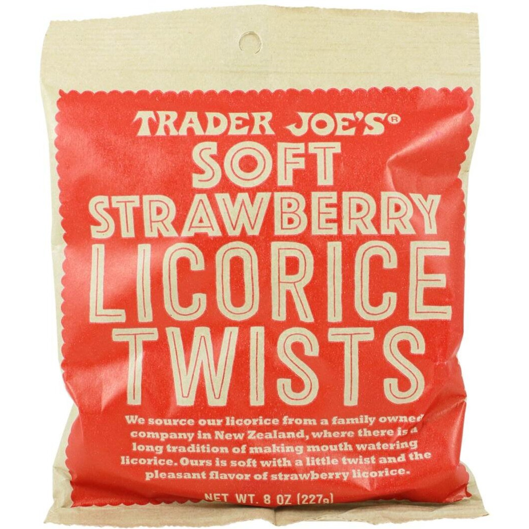 Trader Joe's Soft Licorice Twists 8Oz (Strawberry Licorice, 1 Pack)