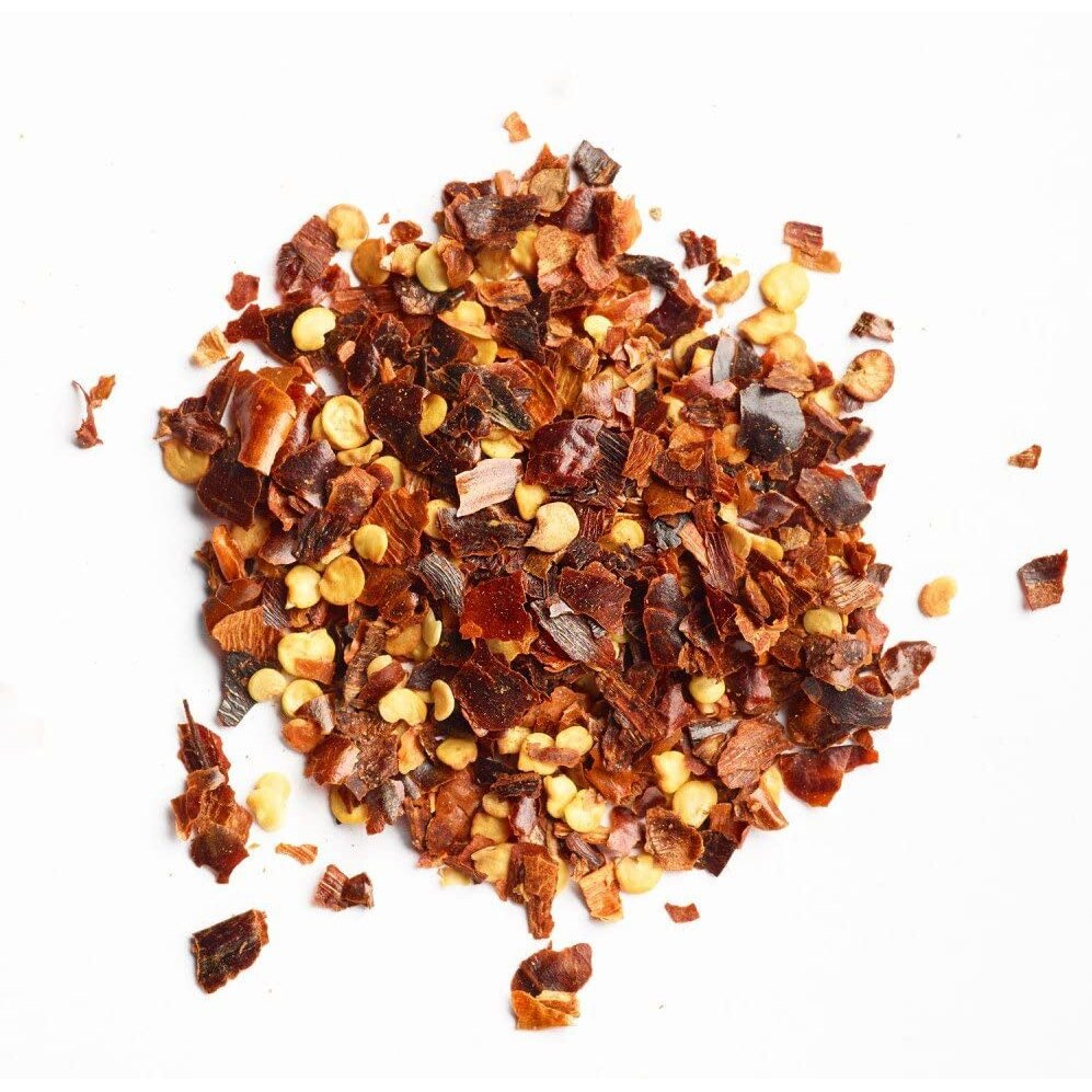 Pride Of India - Red Chili Flakes - Gourmet Spice/Culinary Must Have - Pleasant Heat/Distinct Flavor & Aroma - Sprinkle Onto Pizza/Pasta/Flatbread - Easy To Store - 6 Oz. Medium Dual Sifter Jar