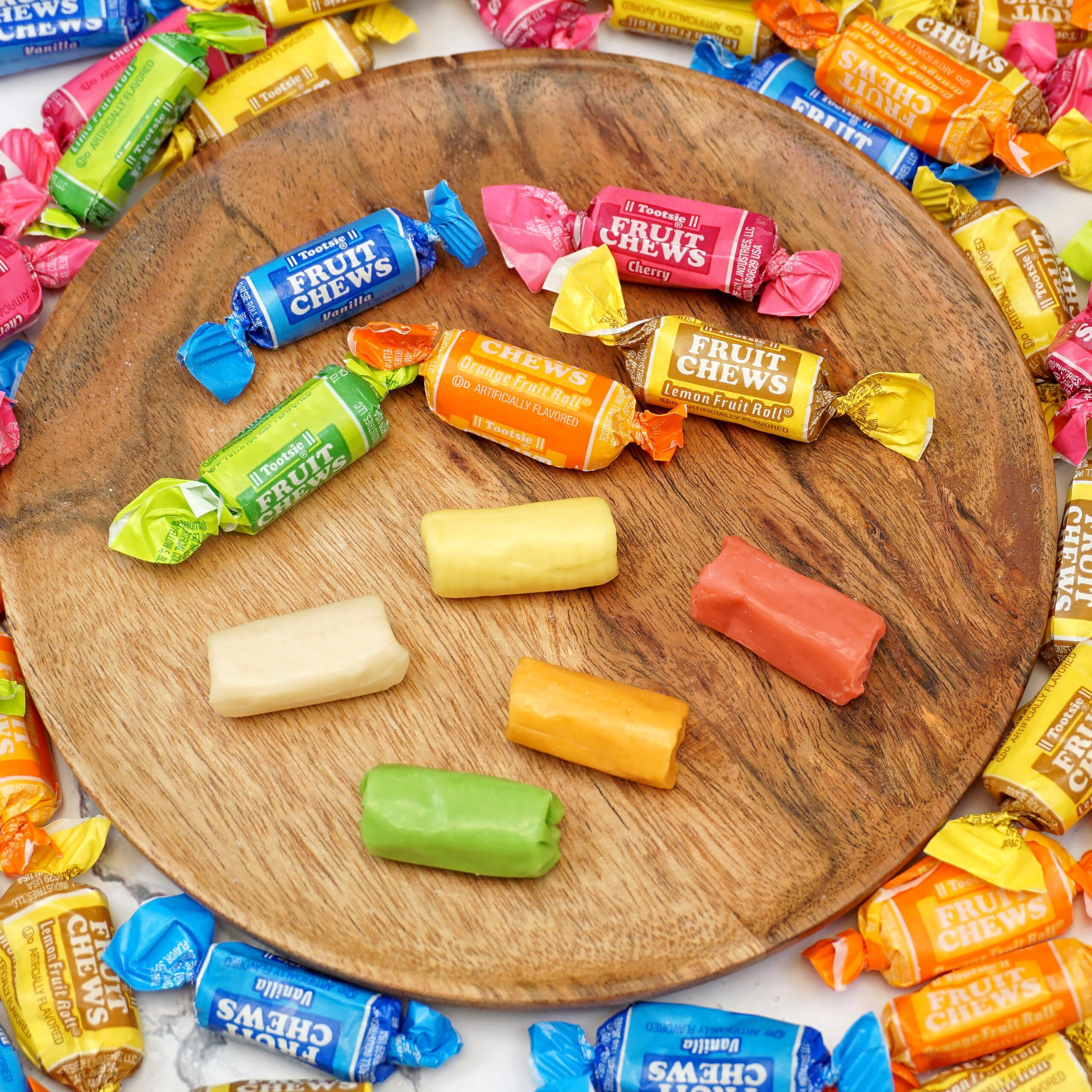 Tootsie Roll Fruit Chews, 2Lb Bulk Bag (Approx. 140 Pieces), Taffy Candy, Assorted Fruit Indvidually Wrapped Candy