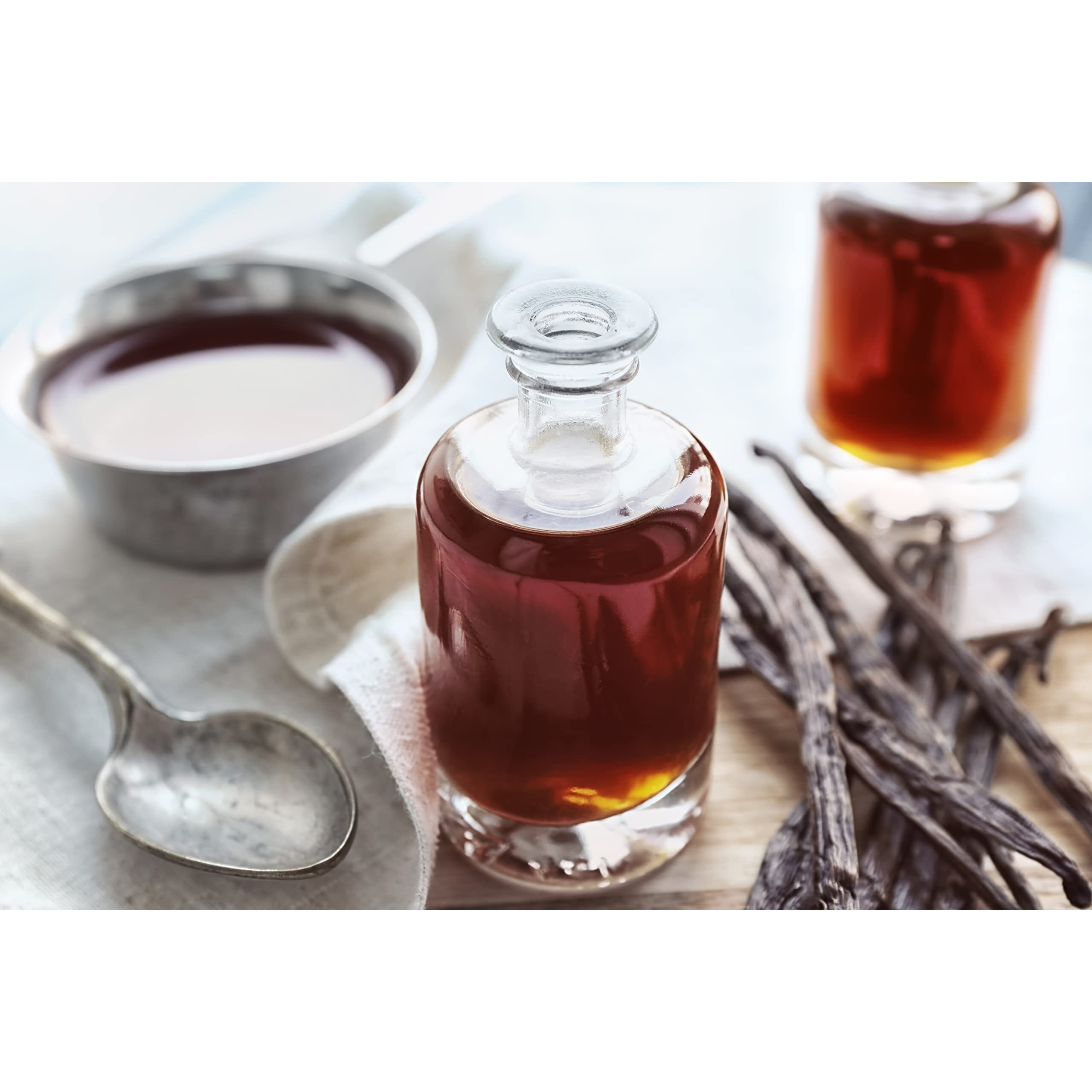 Organic Vanilla Extract - Made With Bourbon Madagascar Vanilla Beans - 4 Fl Oz - For Baking, Desserts, Home Cooking And Chefs